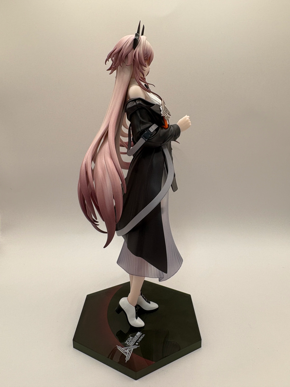Post image 4