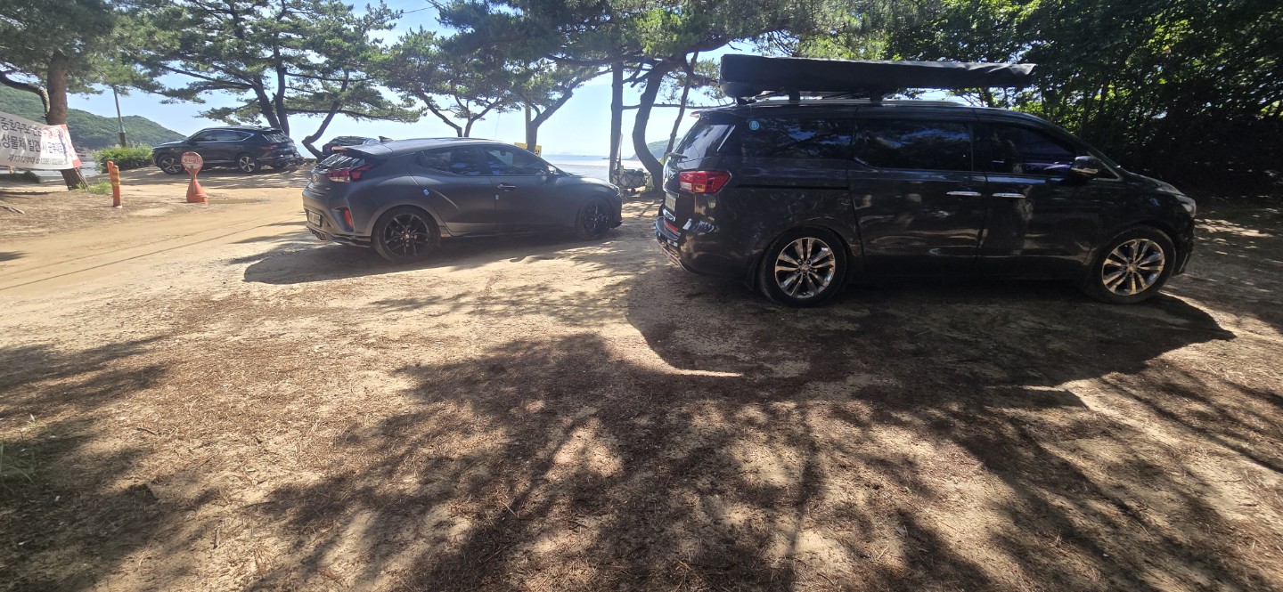 안녕하세요, 차박 캠핑 애호가 여러분께 따뜻한 인사를 전합니다.