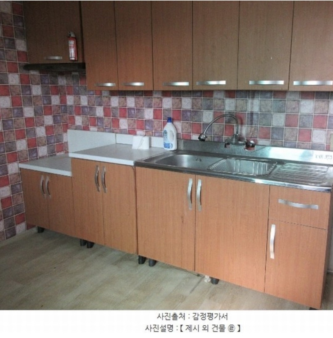 Post image 9