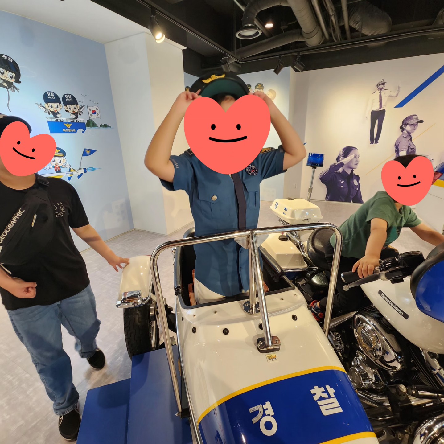 Post image 3