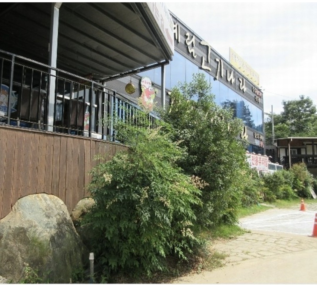 Post image 6