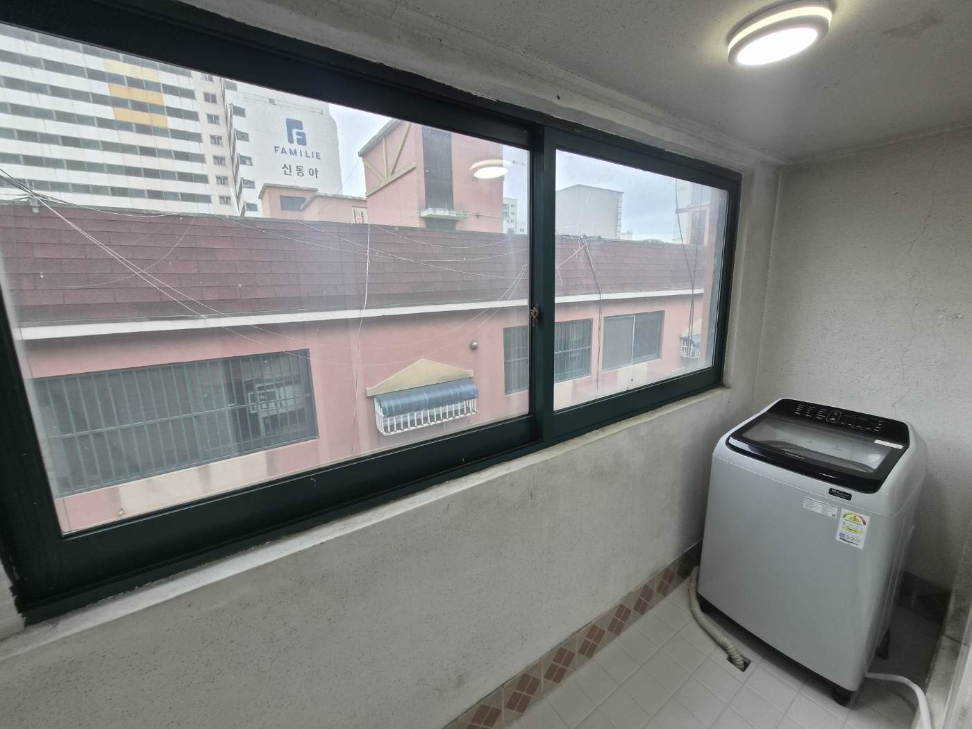 Post image 9