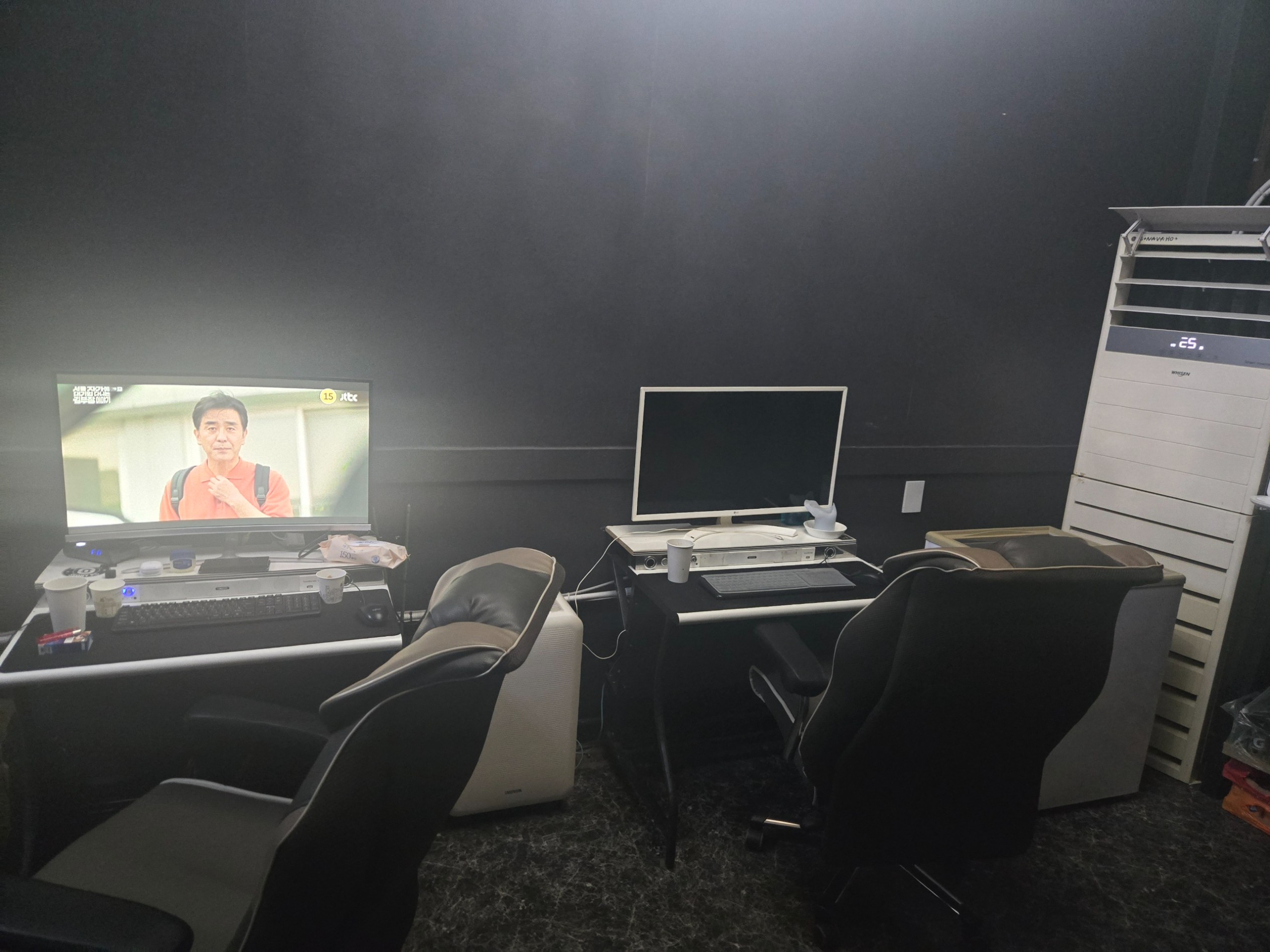 Post image 6