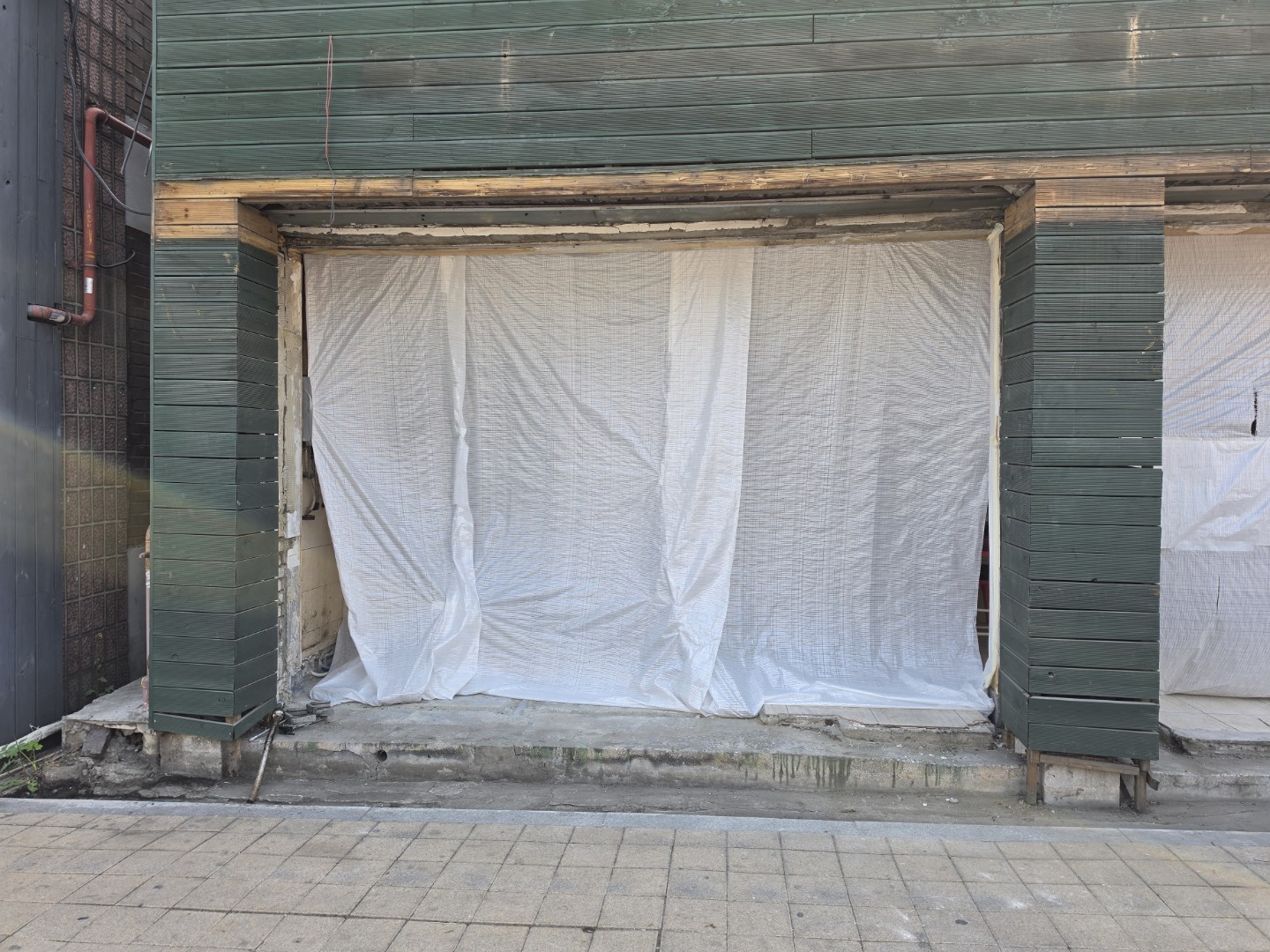 Post image 15