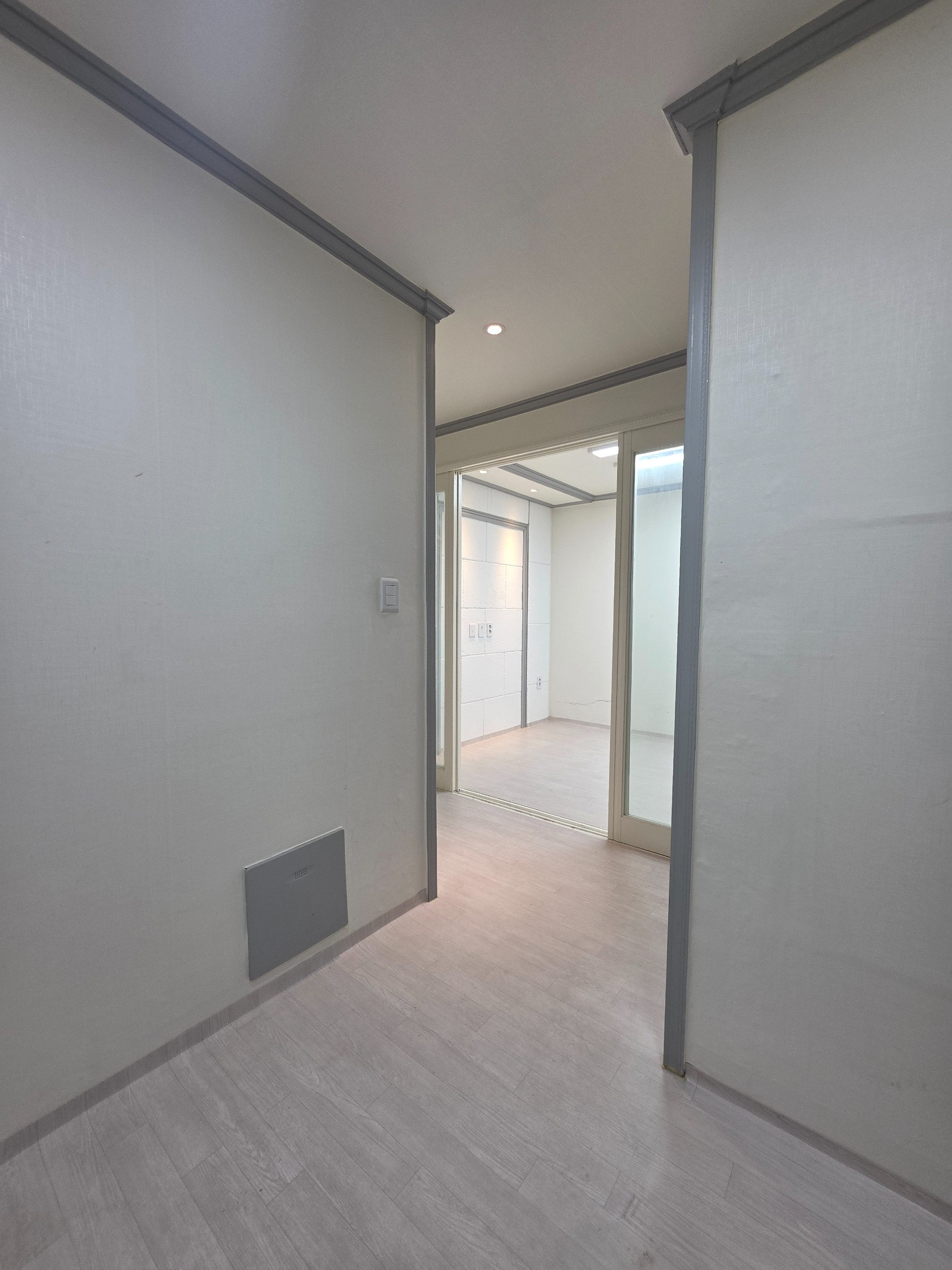 Post image 10