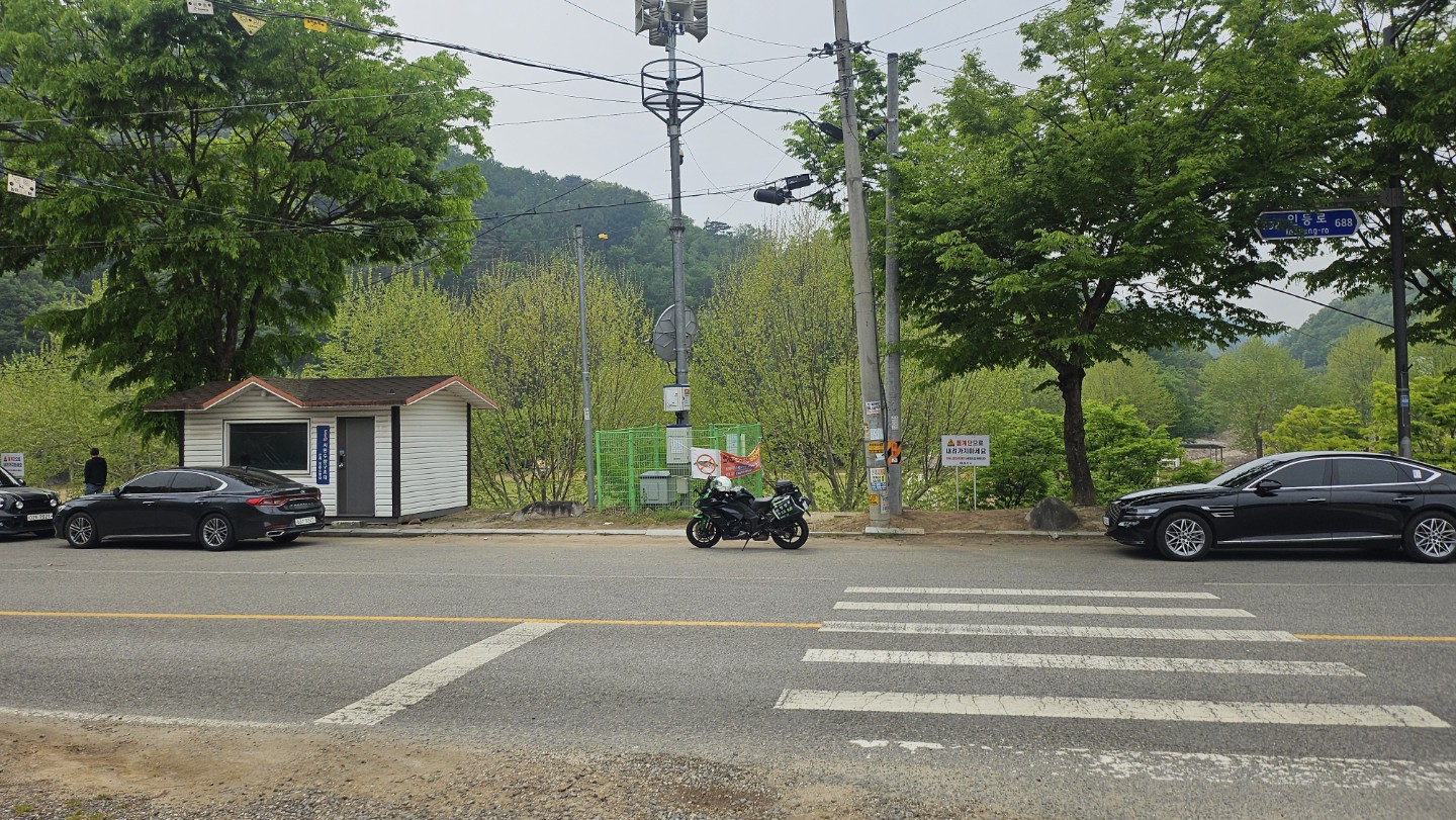 Post image 11