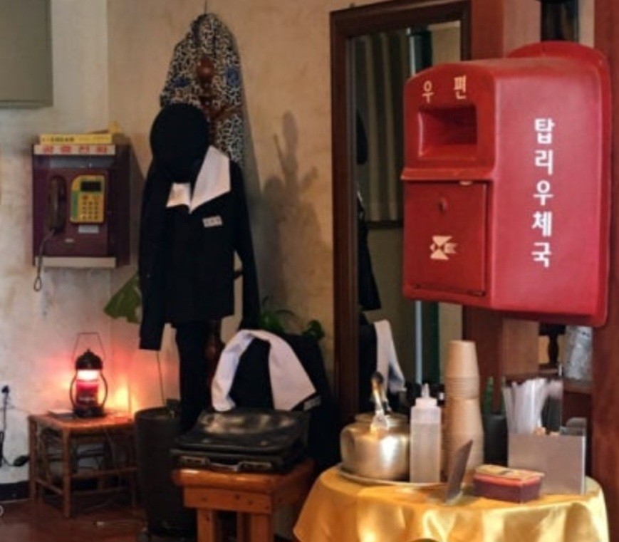 핫이슈 밈 ,팝송 ,다양한 장르 좋아합니다.