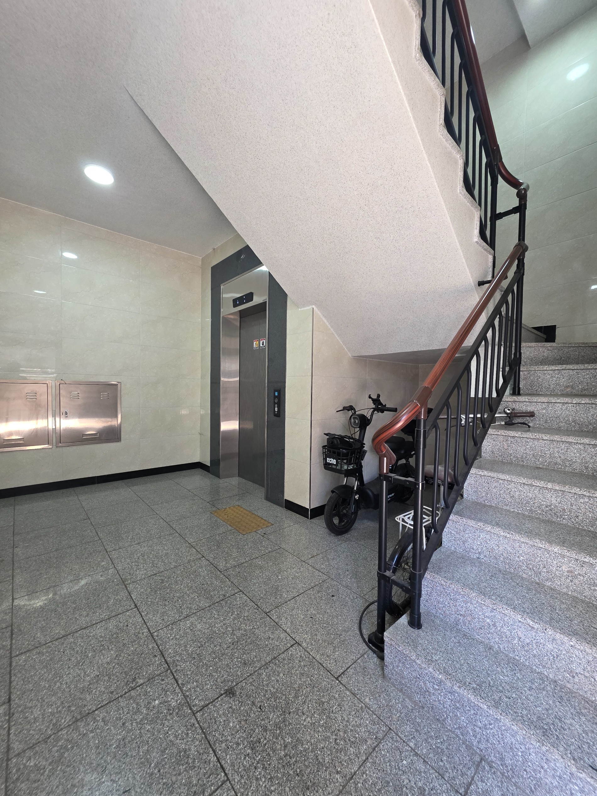 Post image 13