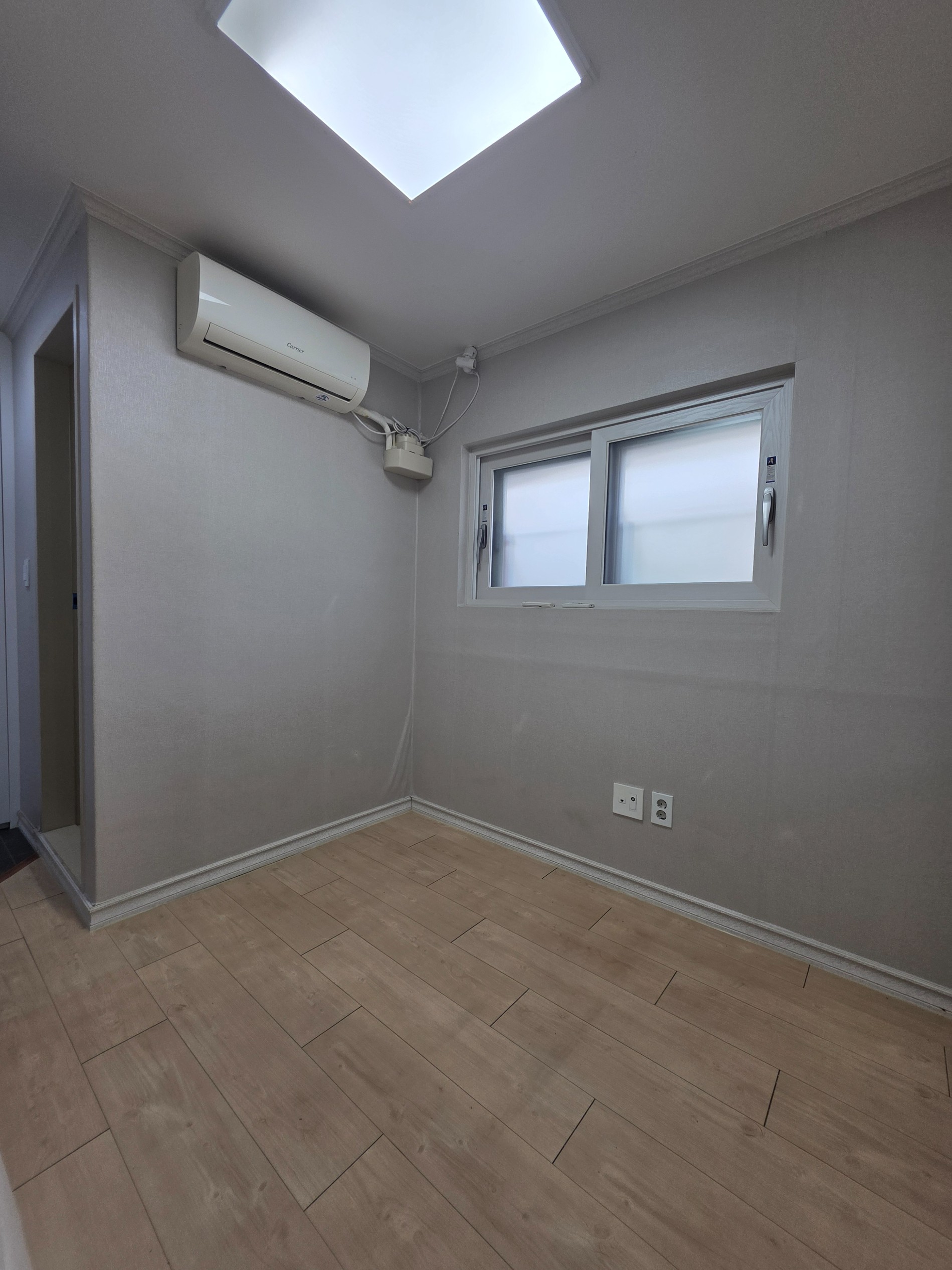 Post image 9