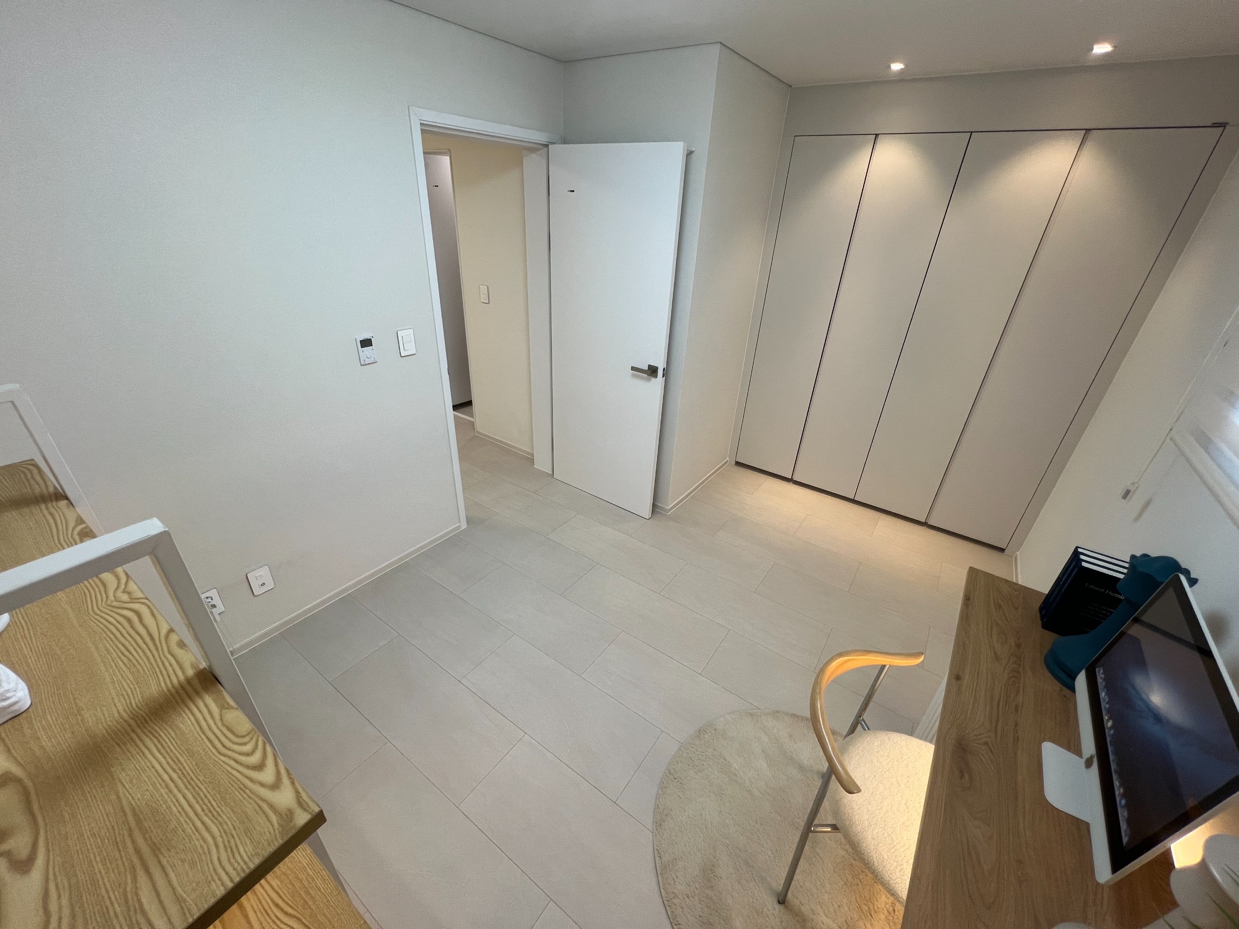 Post image 22