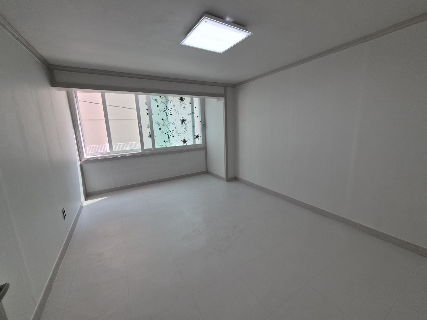 Post image 10