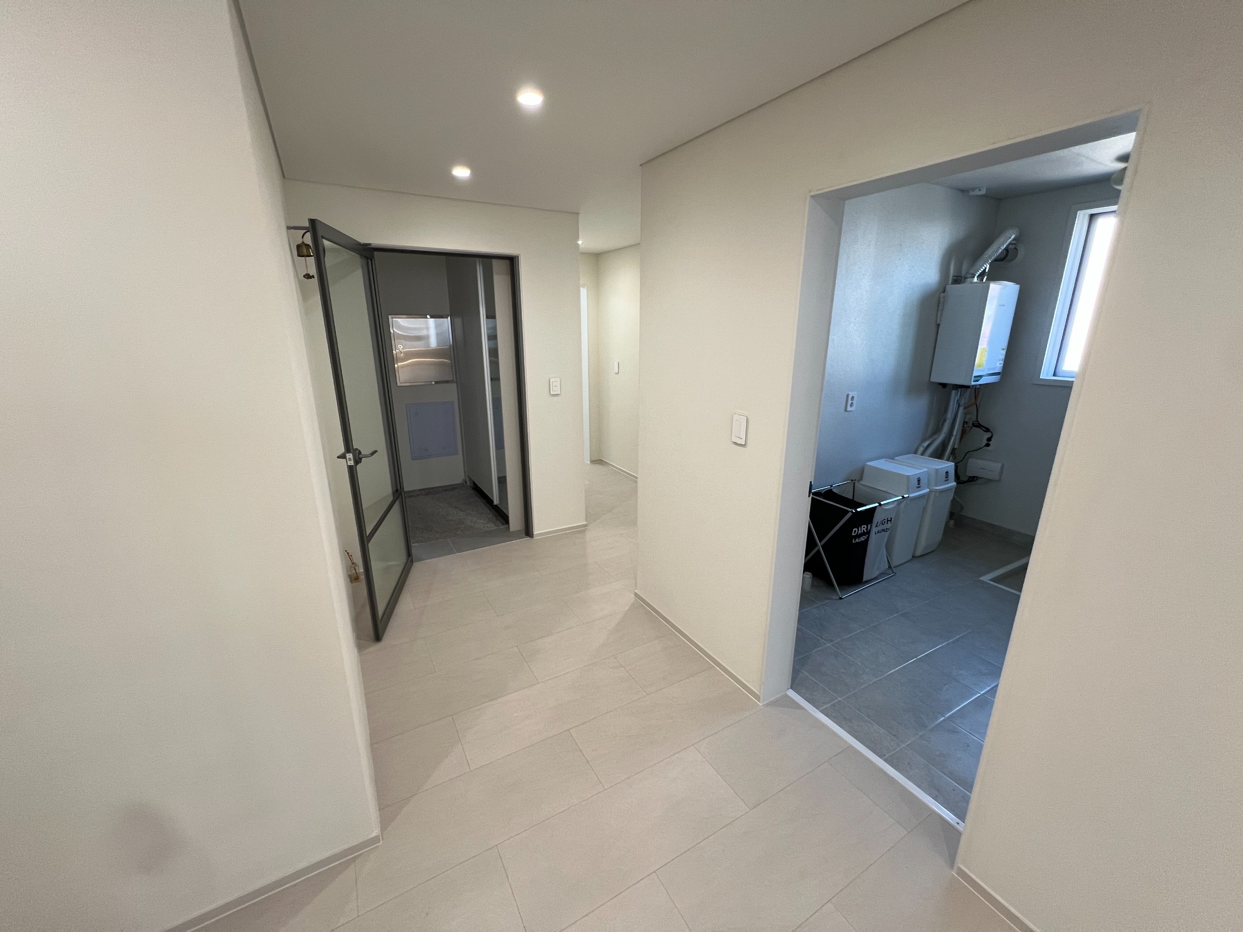 Post image 15