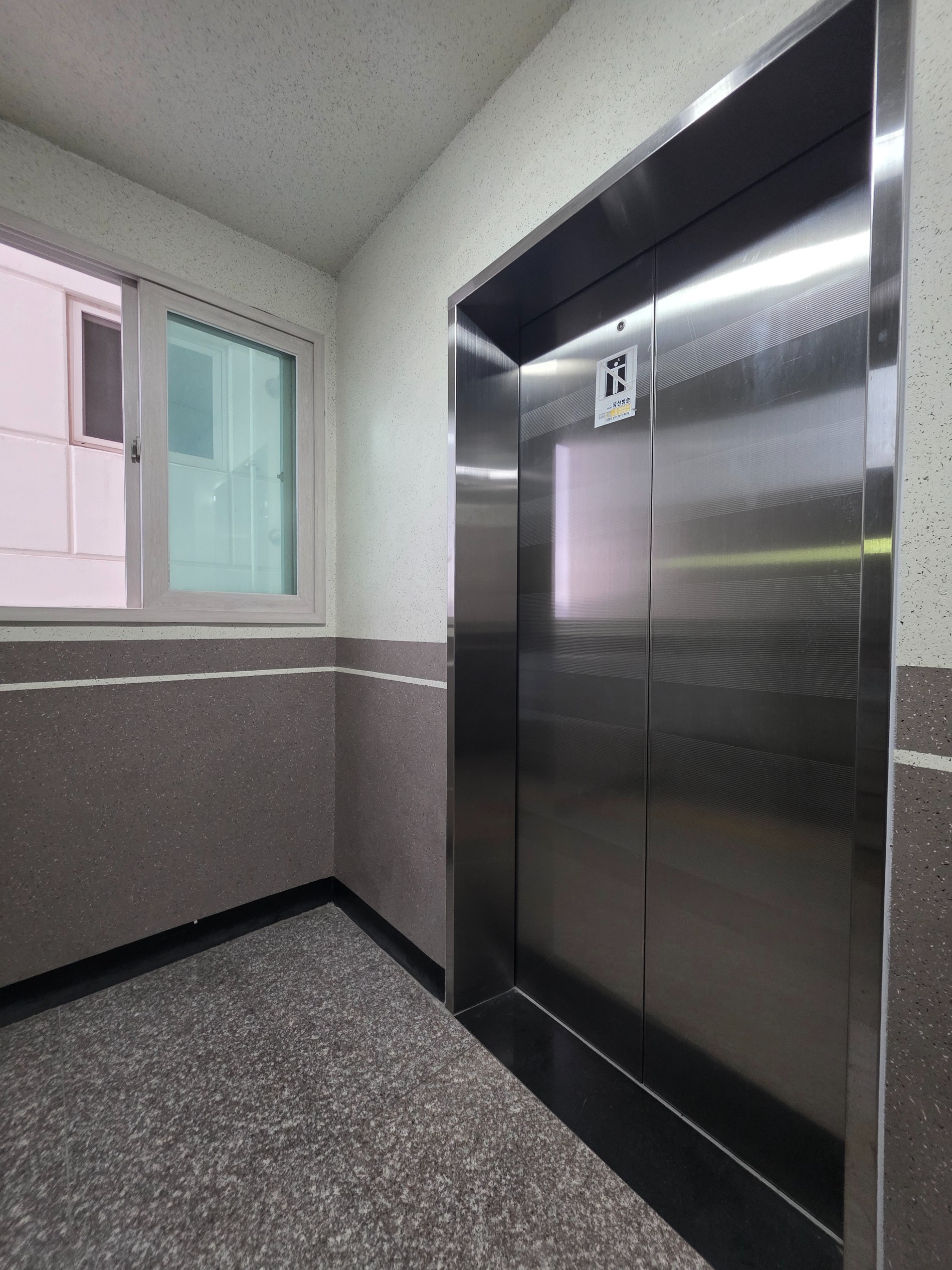 Post image 16