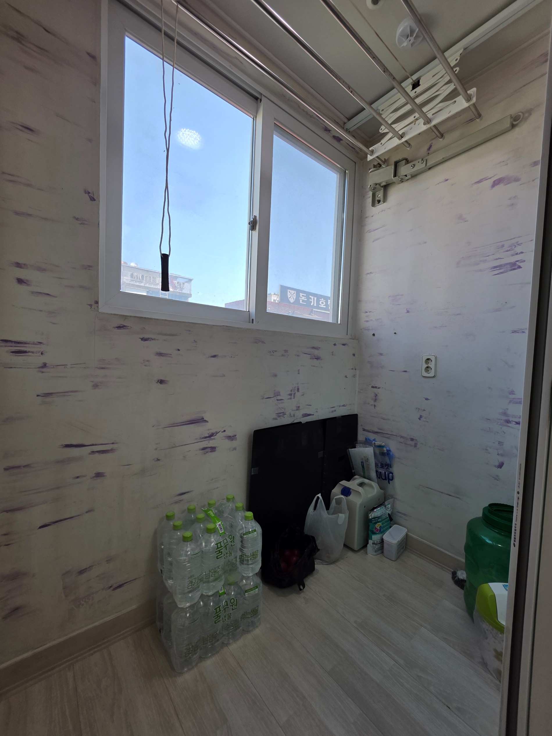 Post image 13