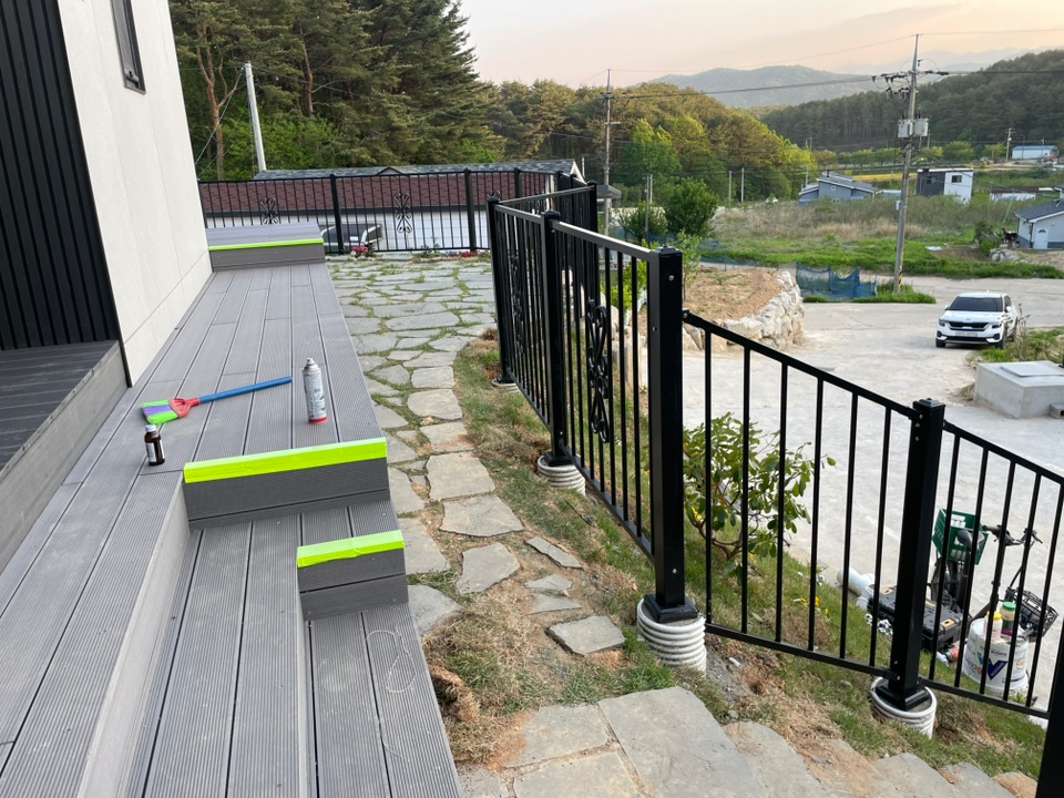 Post image 9