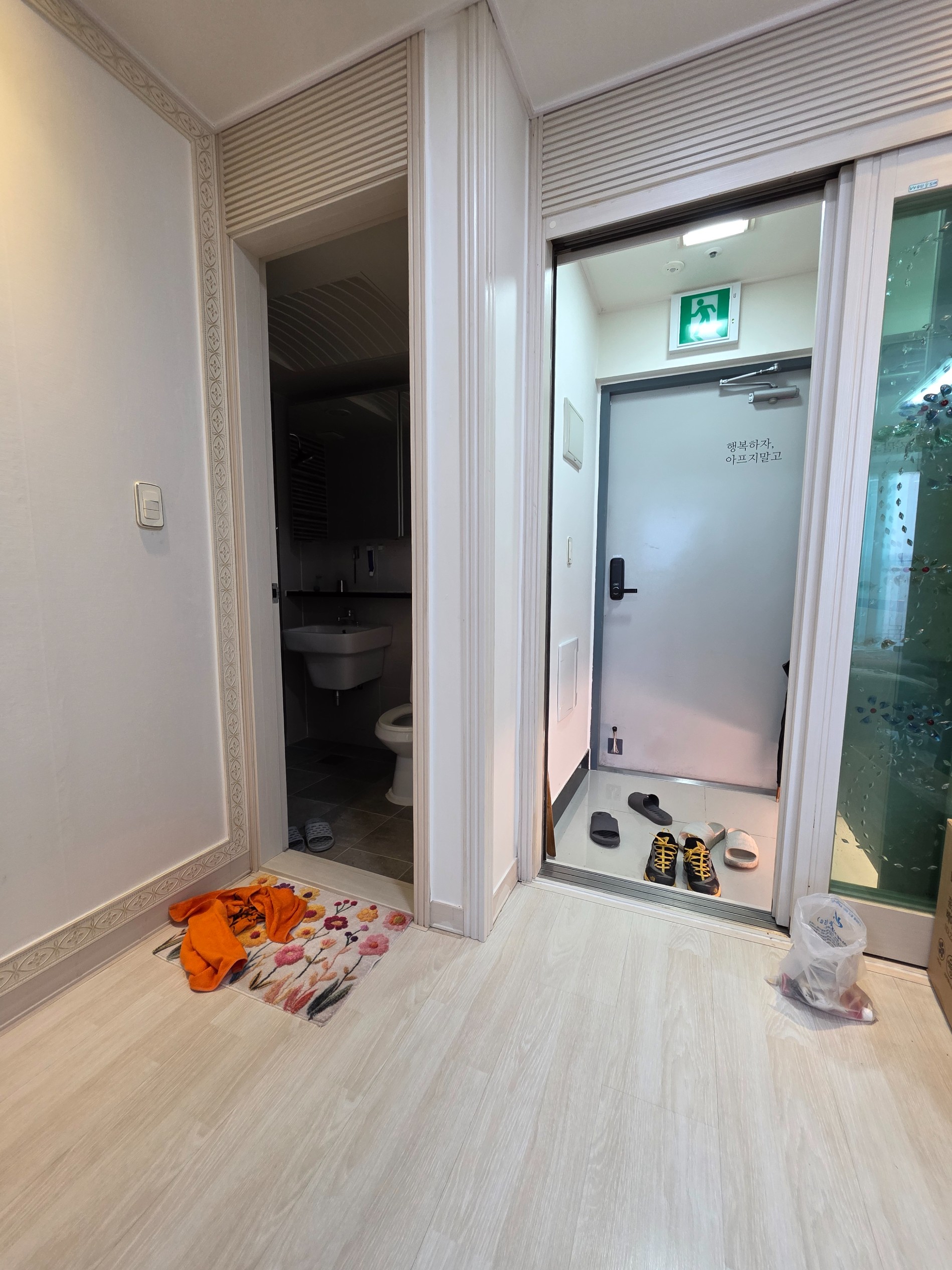 Post image 16
