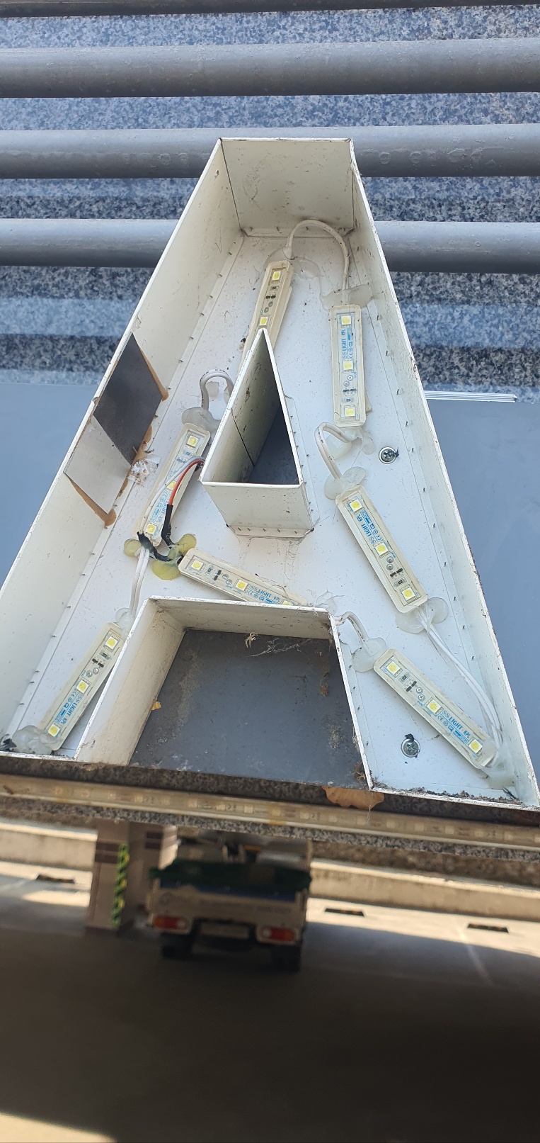 Post image 5
