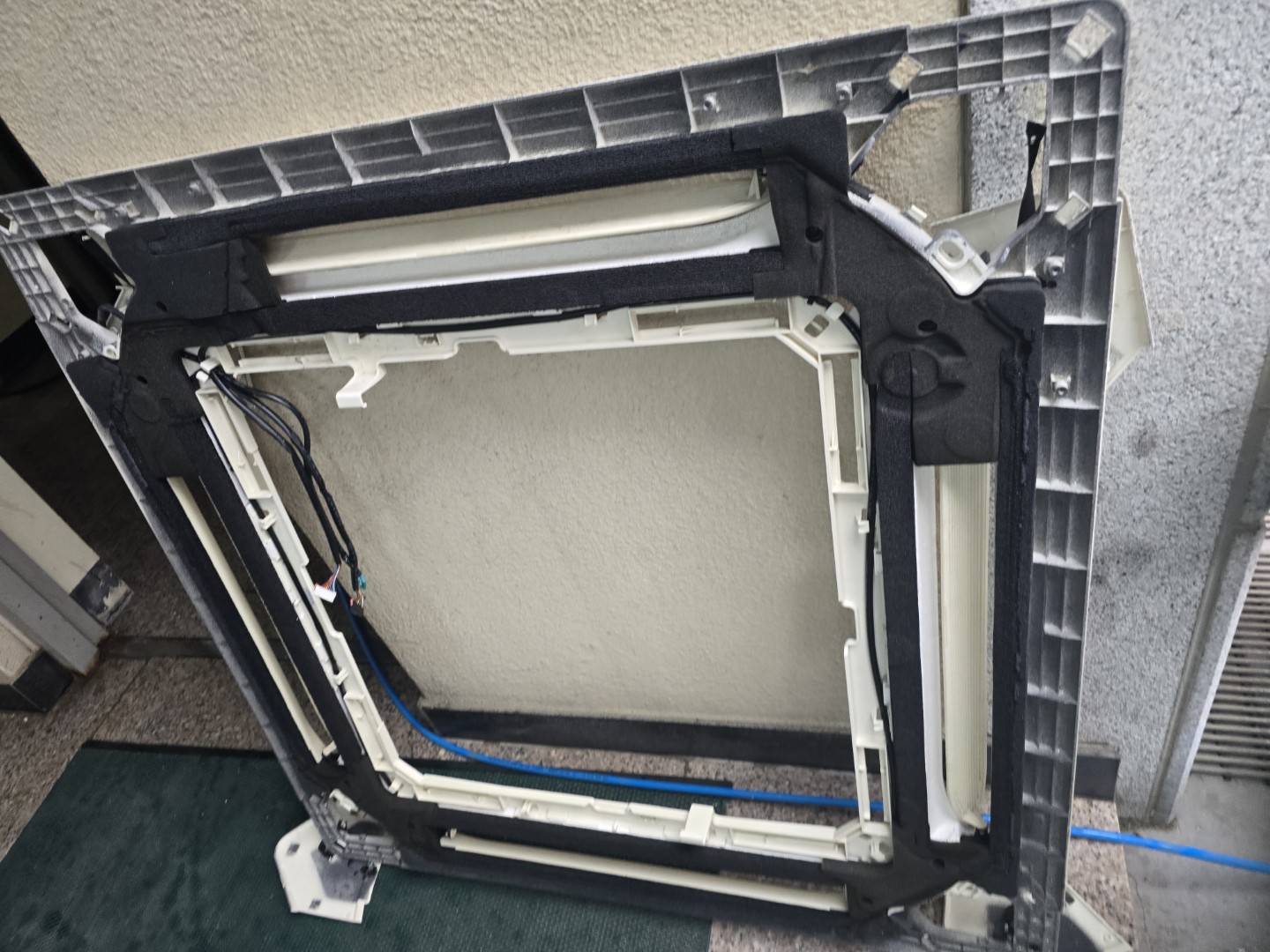 Post image 8
