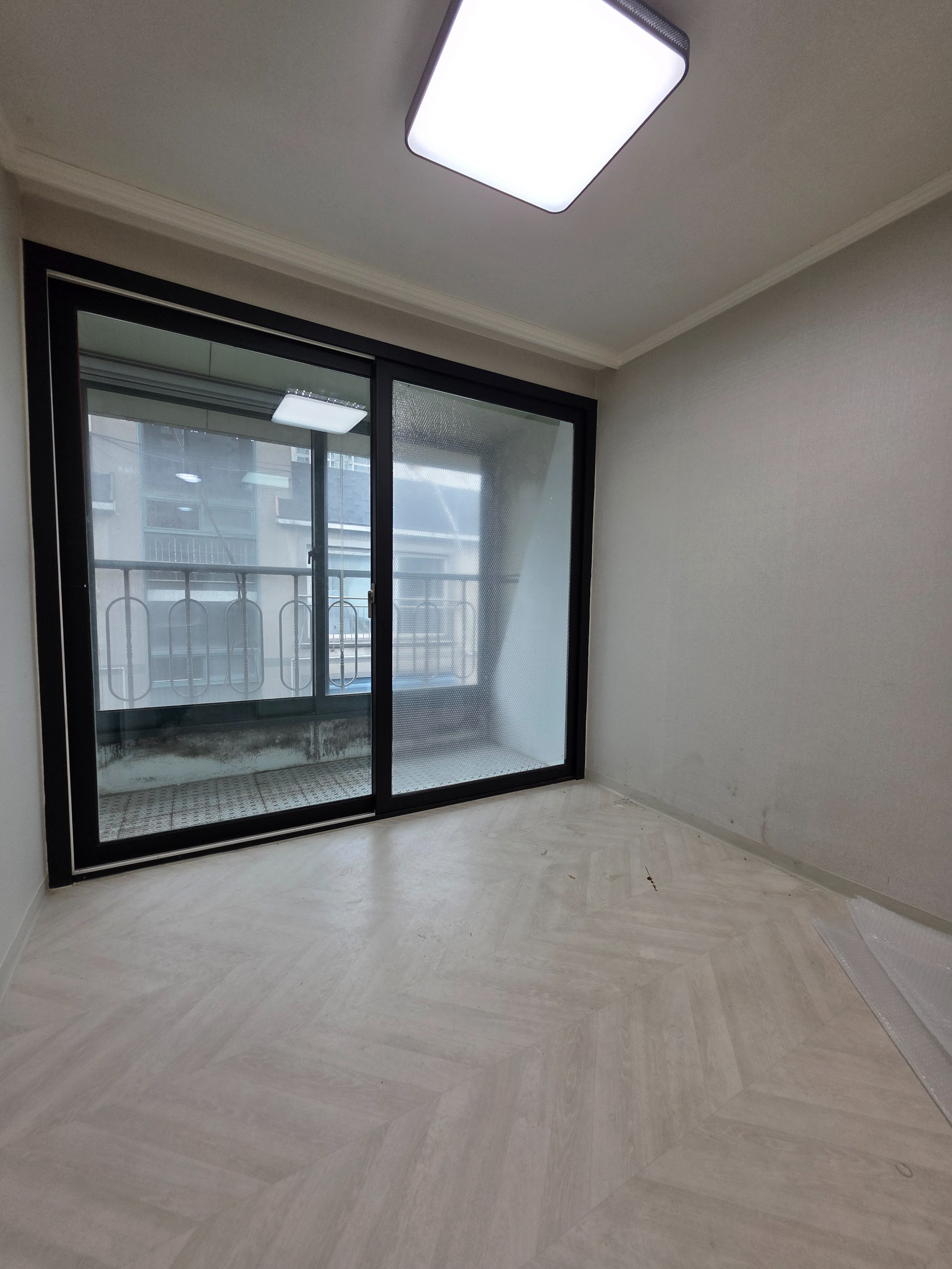 Post image 13