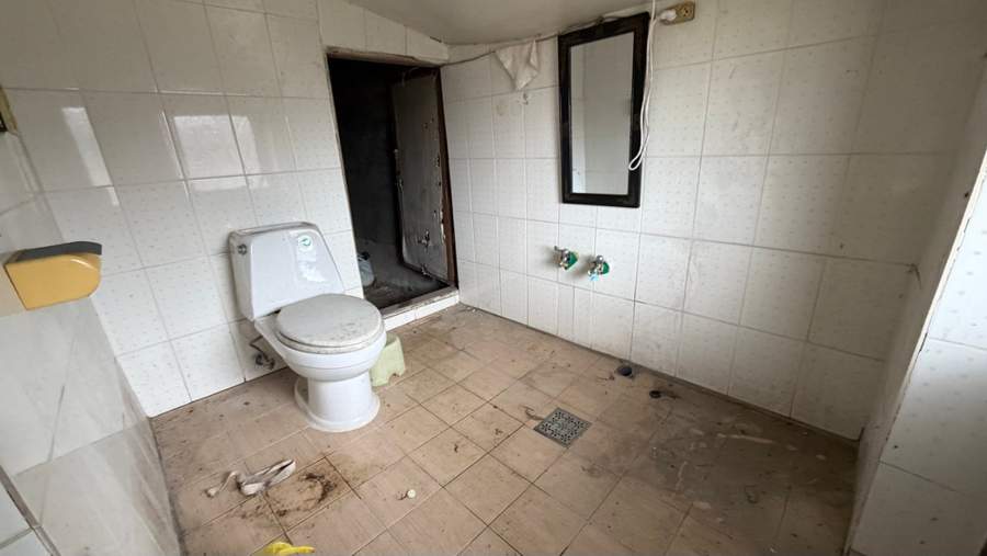 Post image 18