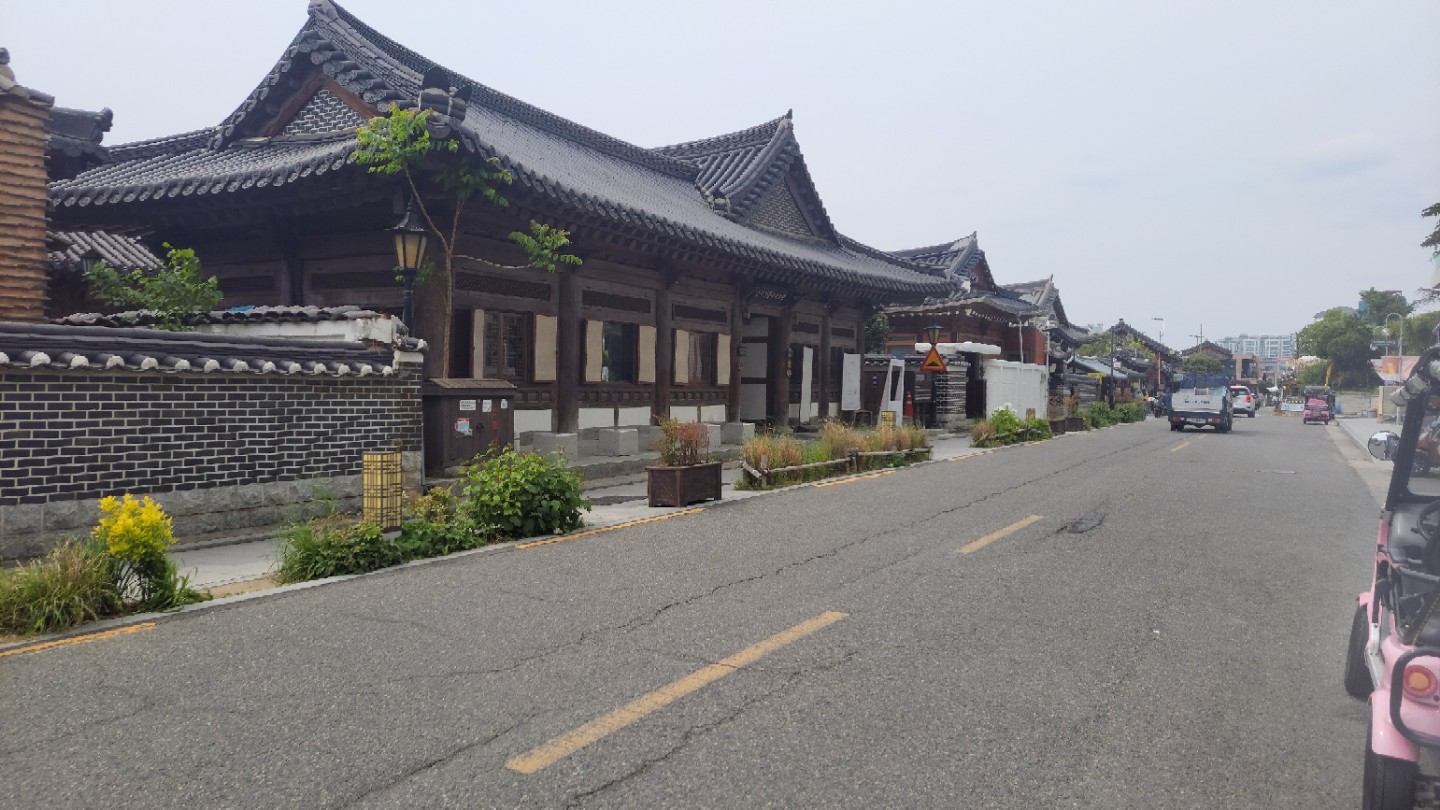Post image 4