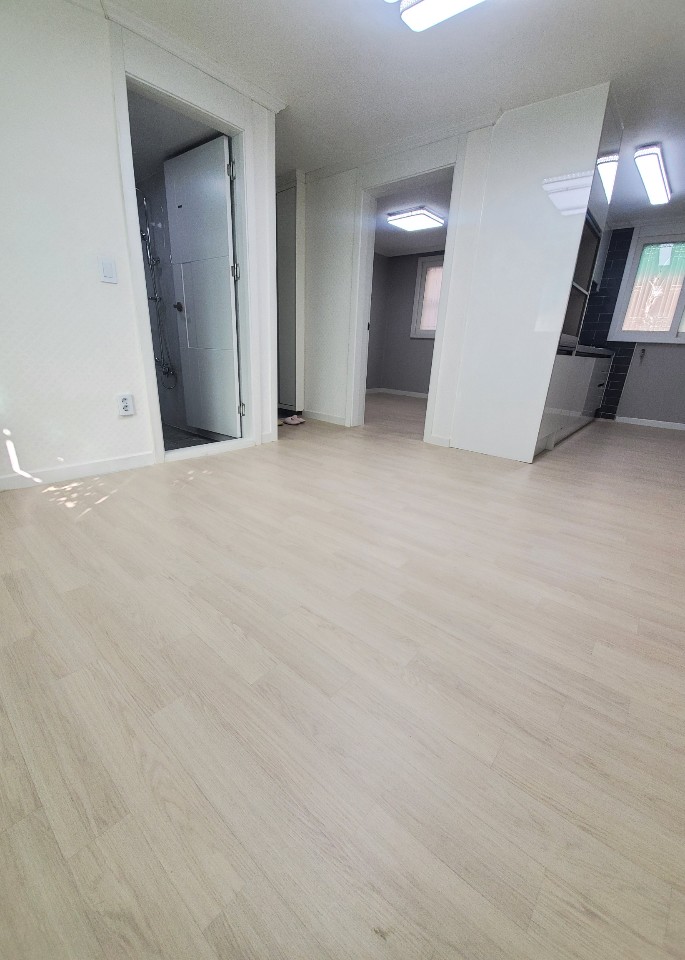 Post image 17