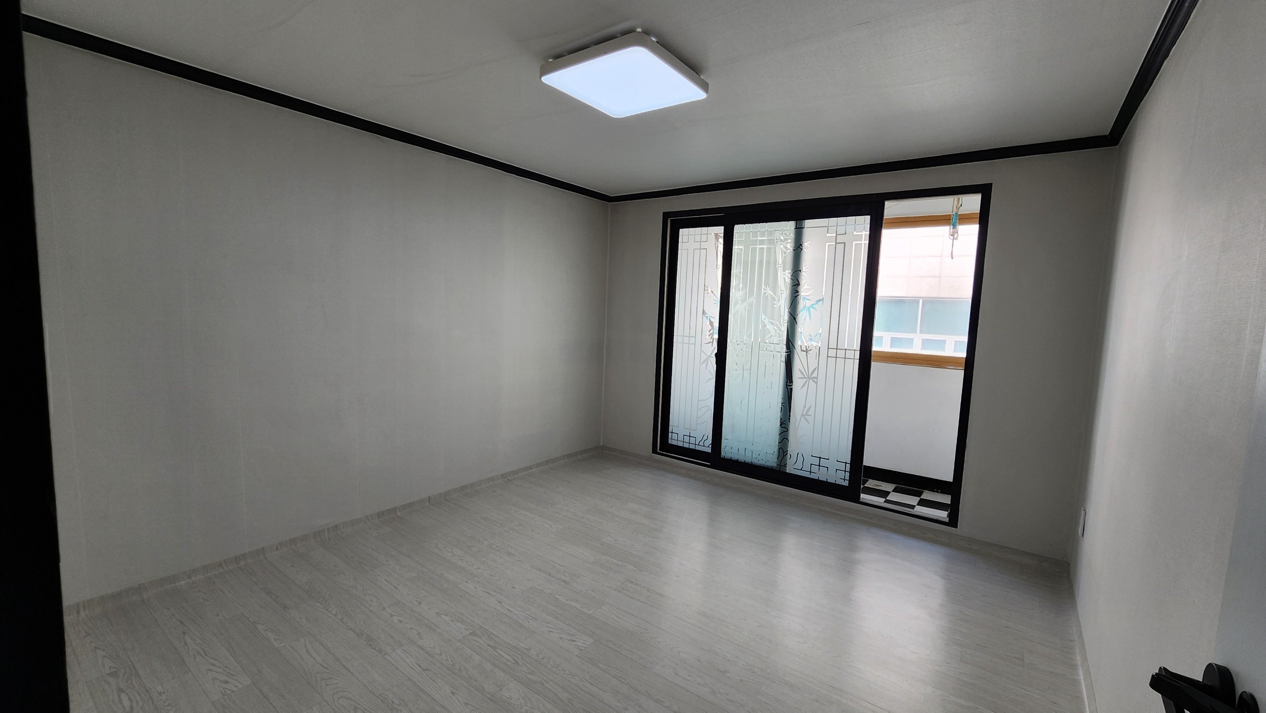 Post image 9
