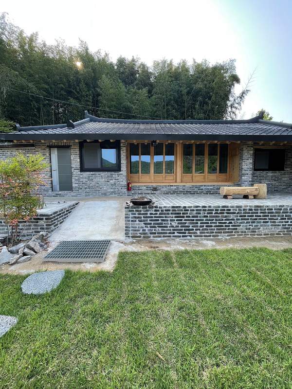 Post image 13