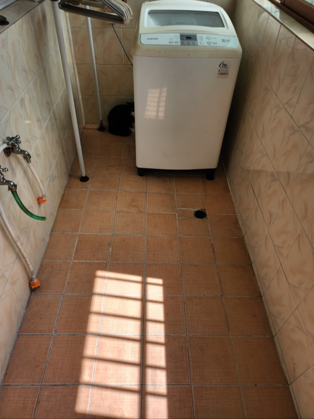 Post image 12