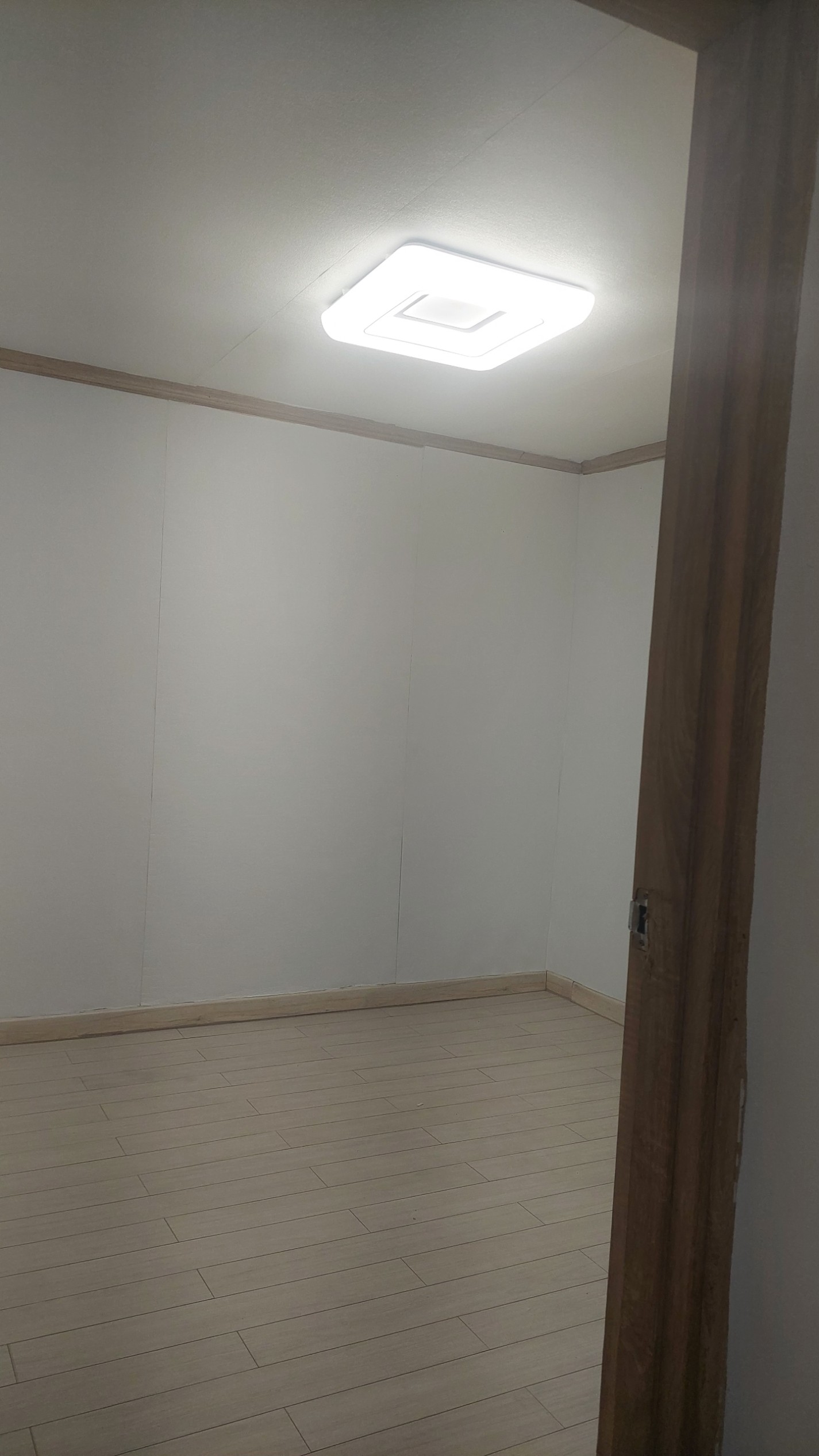 Post image 10