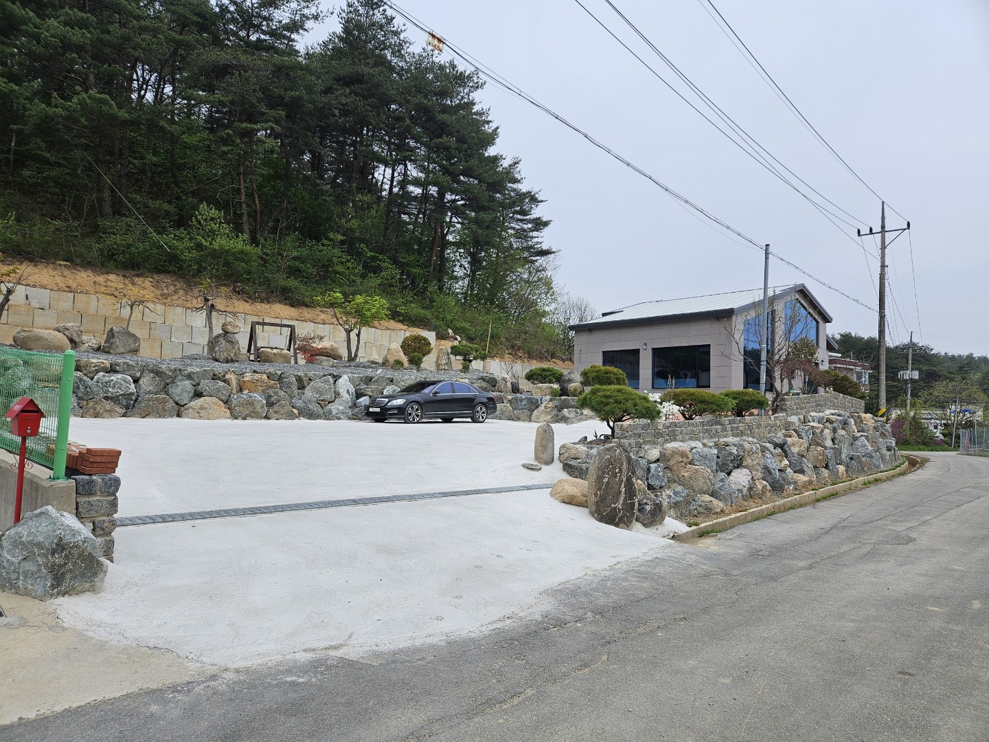Post image 7