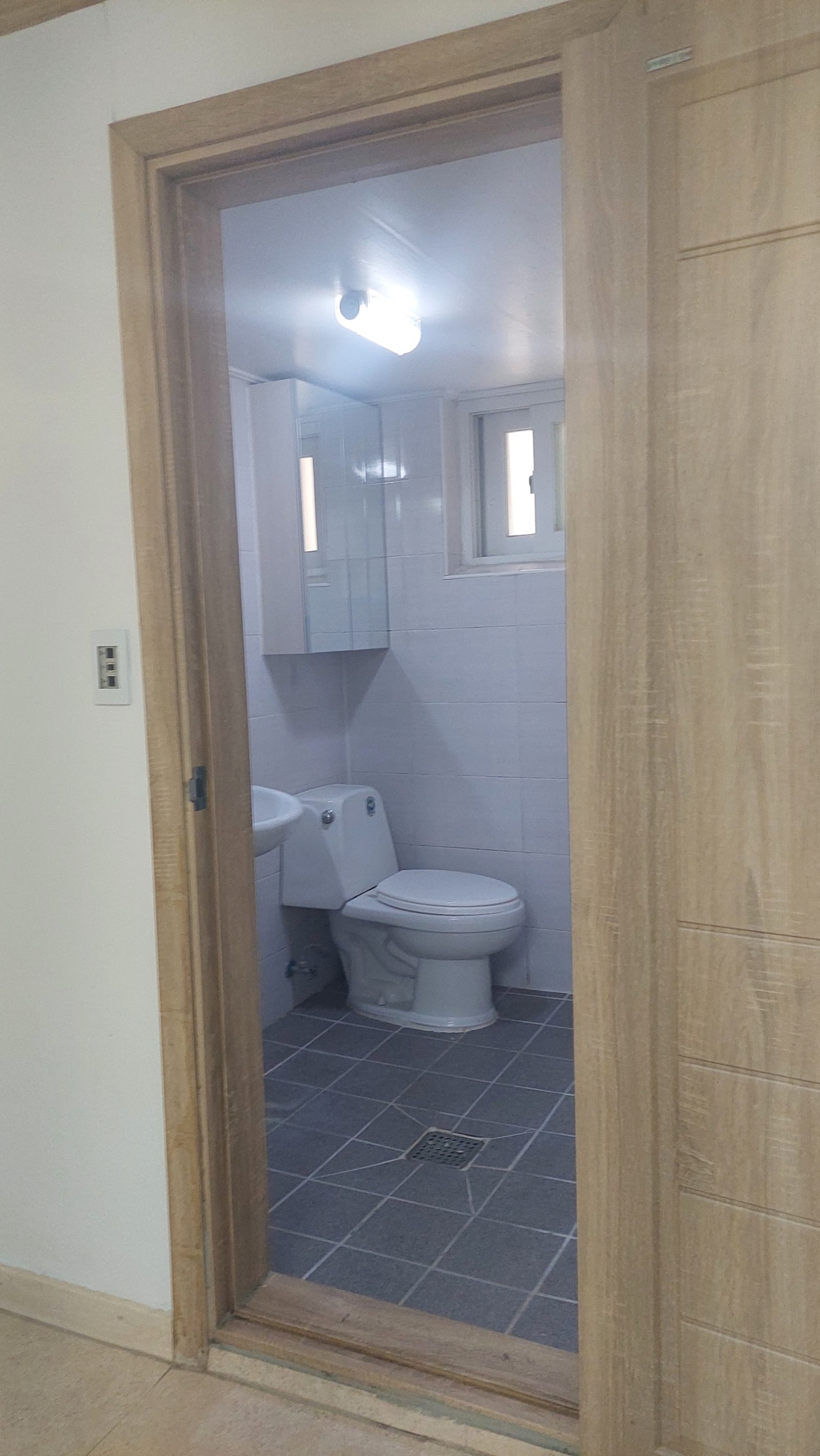 Post image 12