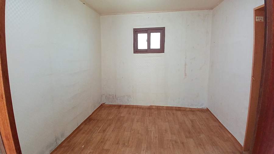 Post image 15