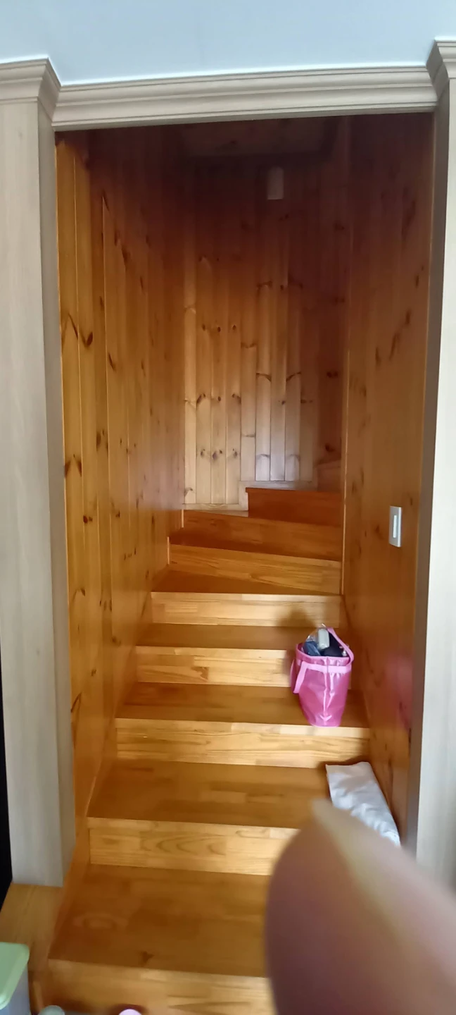 Post image 19