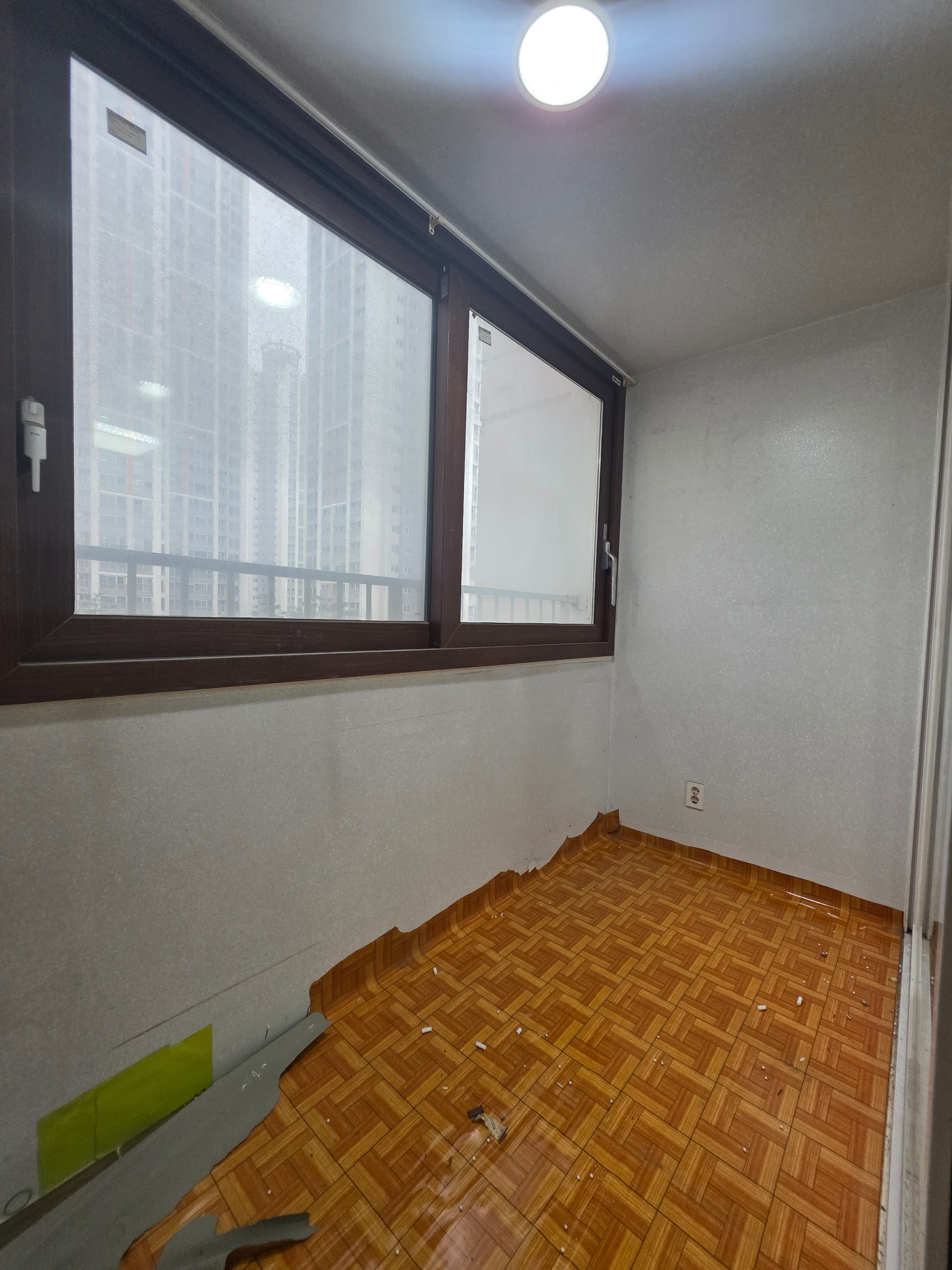 Post image 20