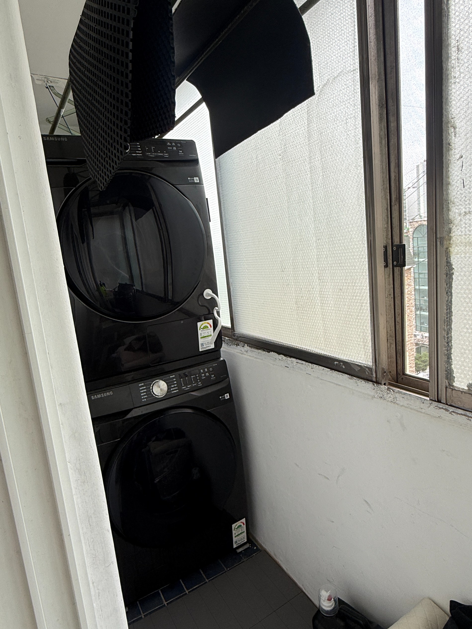 Post image 12