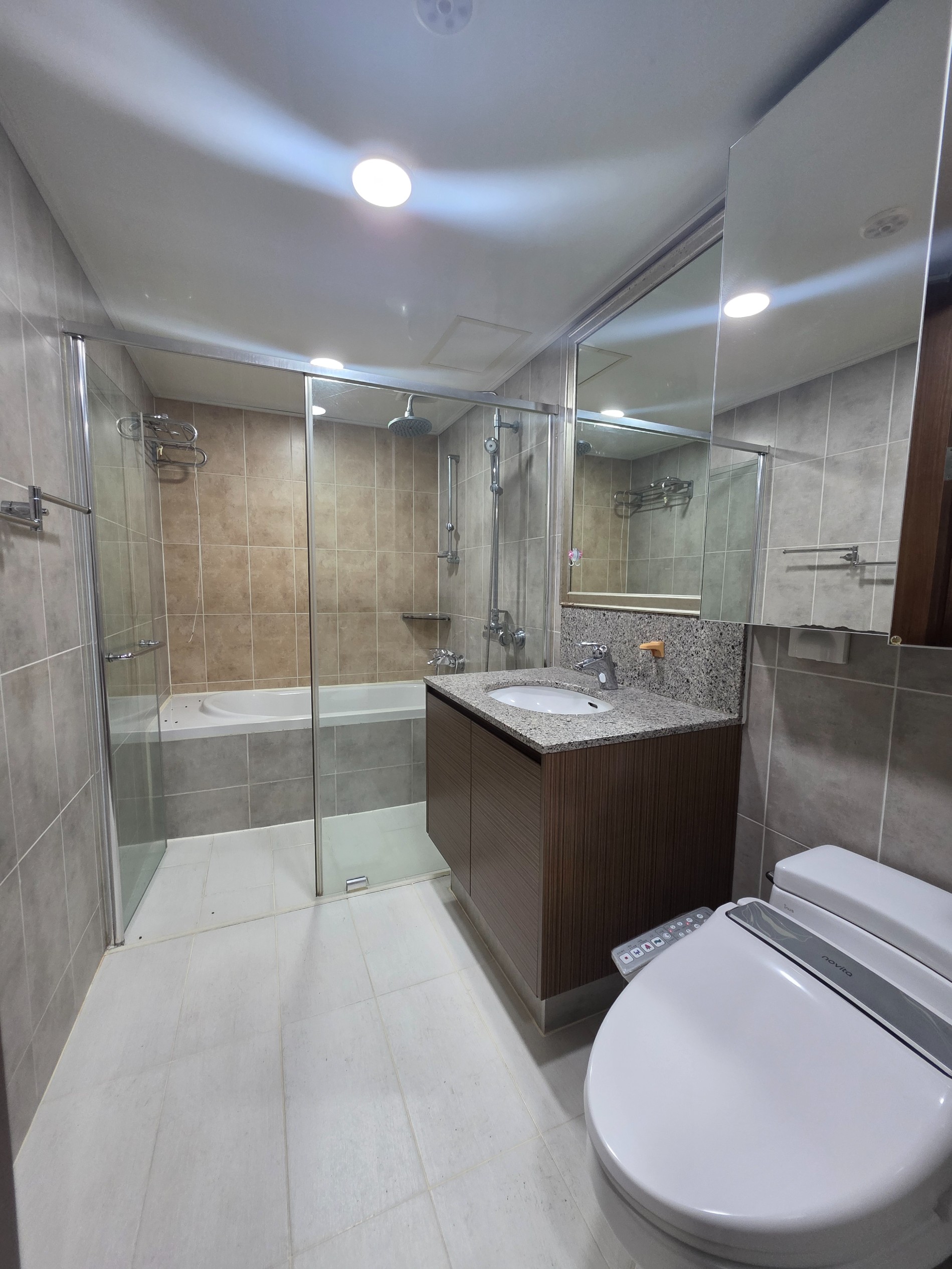 Post image 14