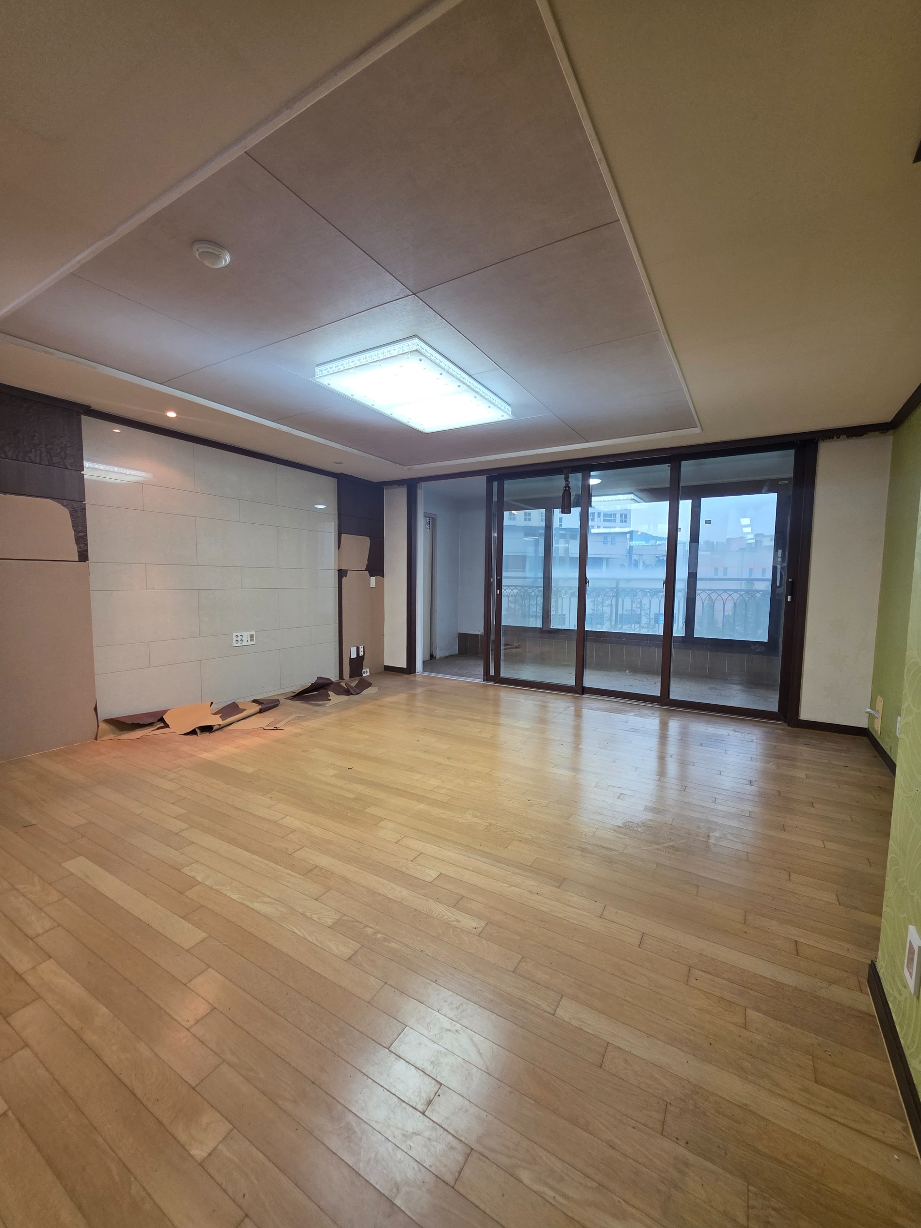 Post image 9