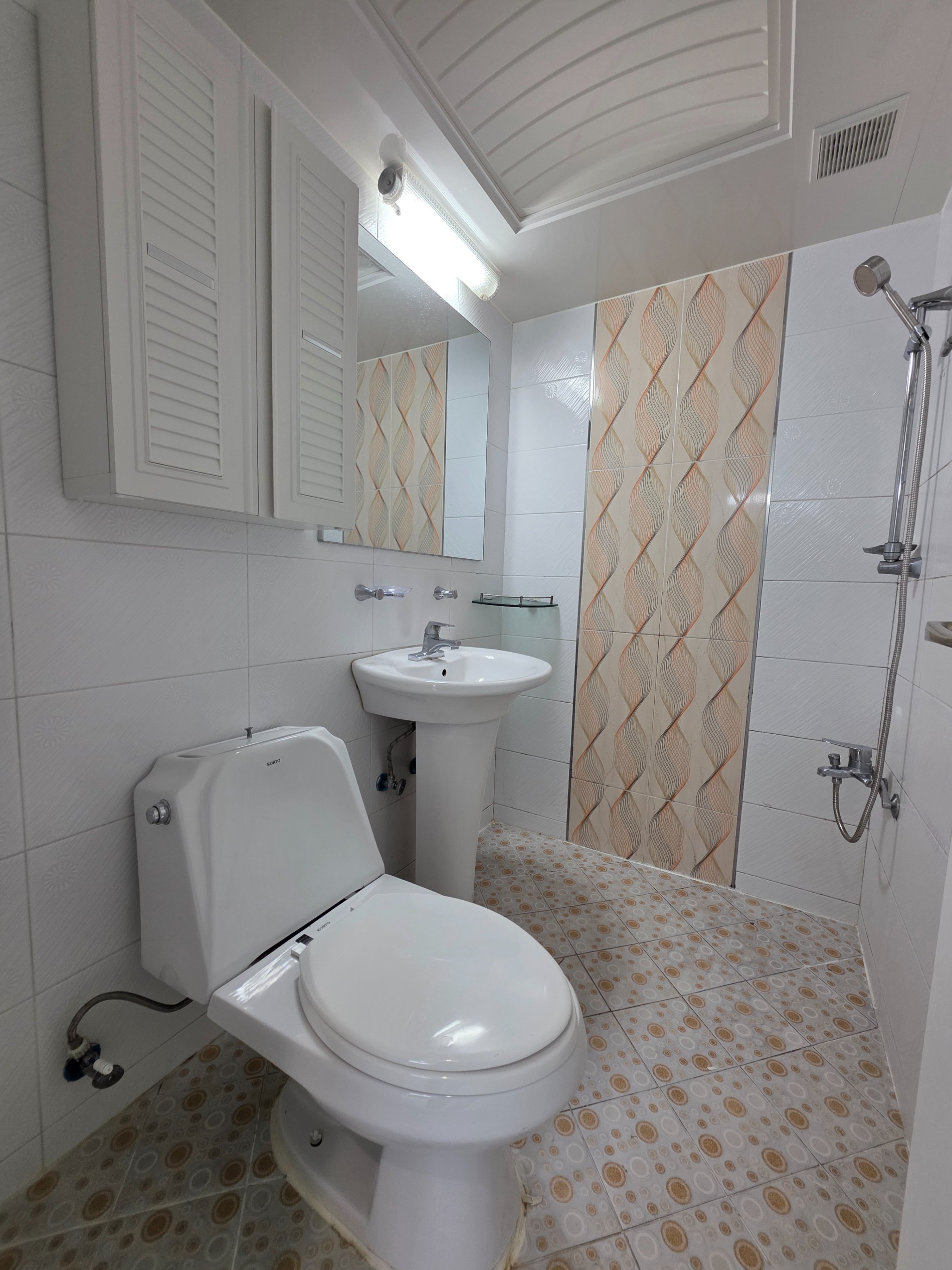 Post image 11