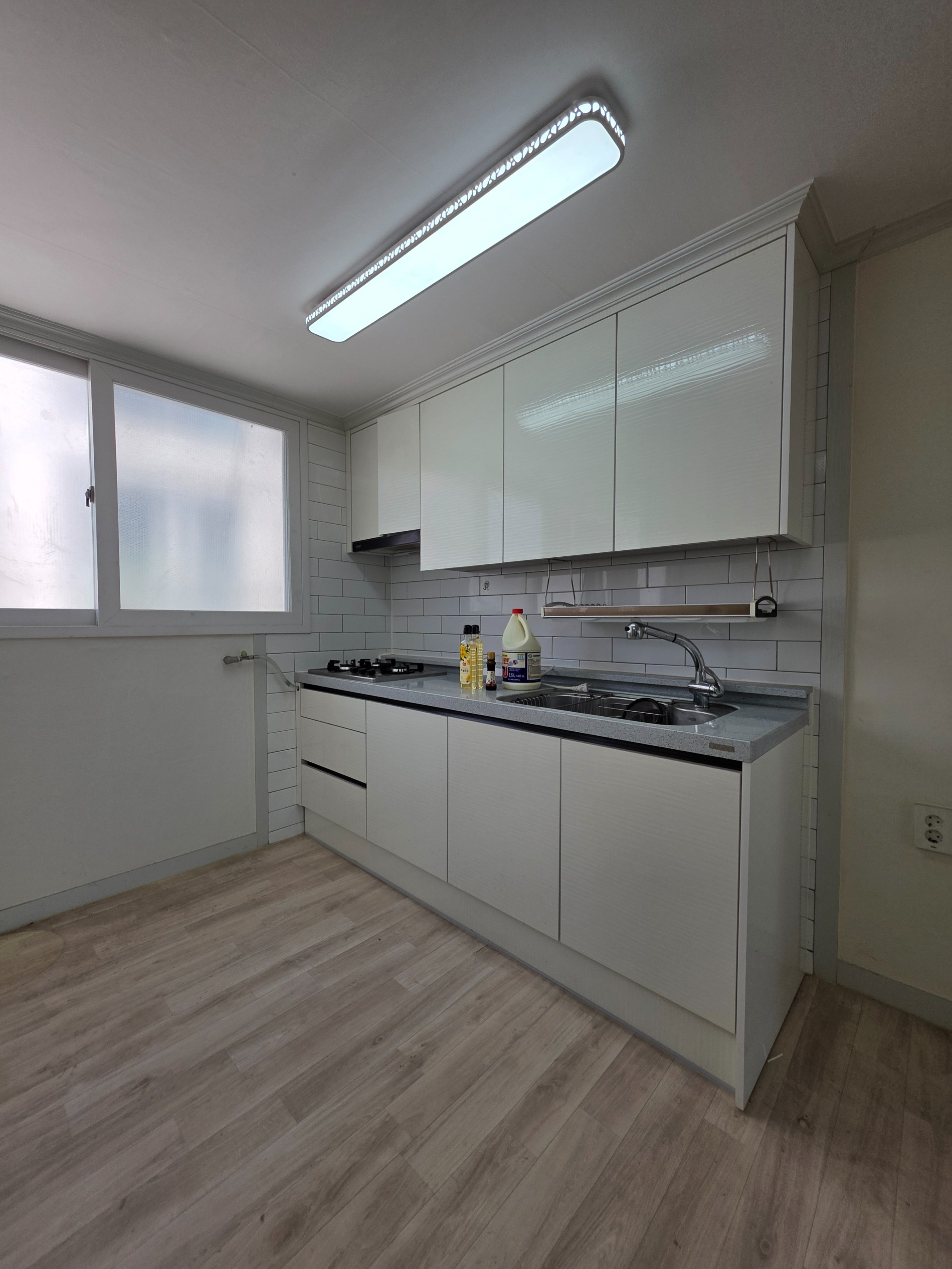 Post image 9