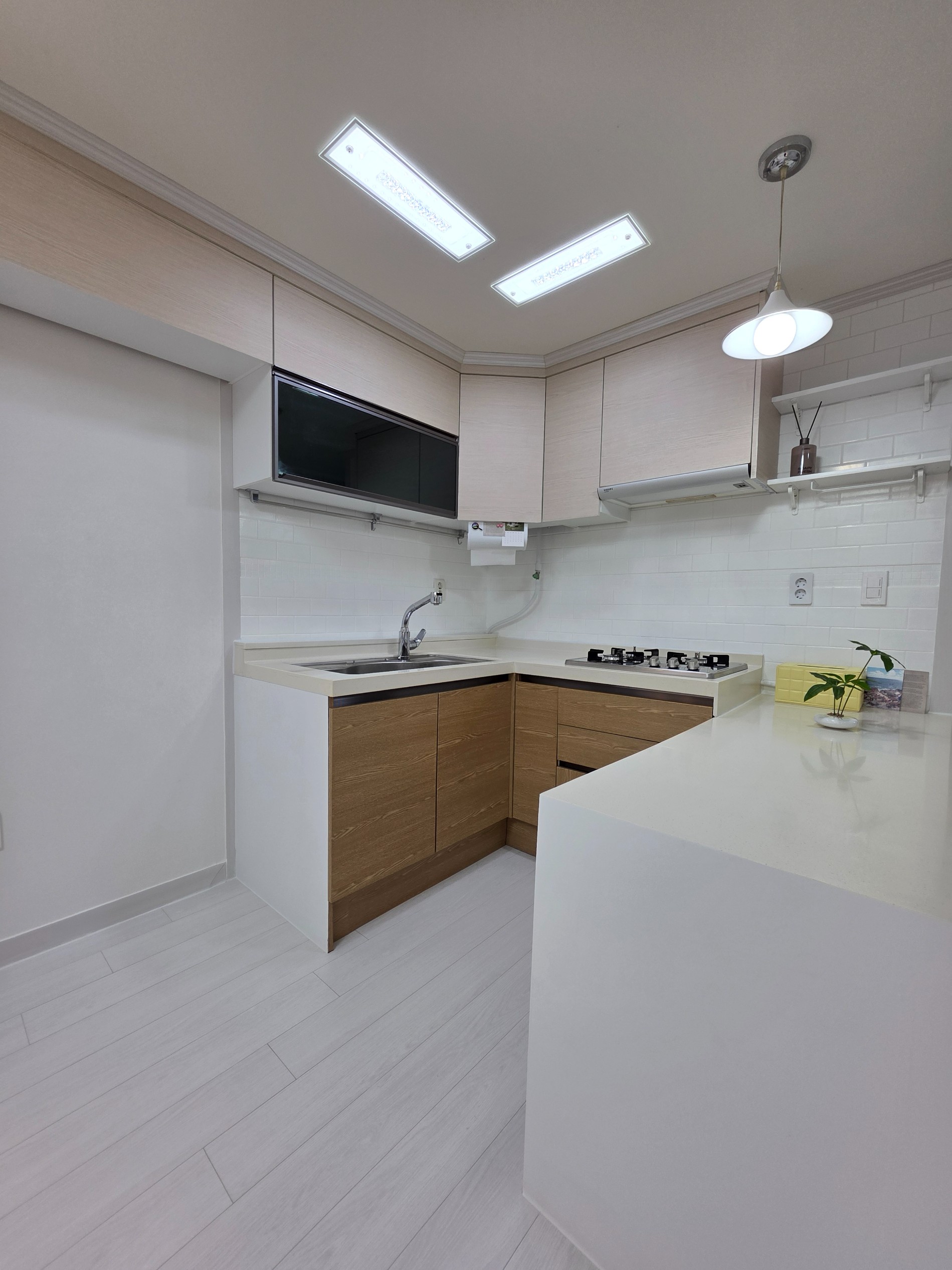 Post image 8