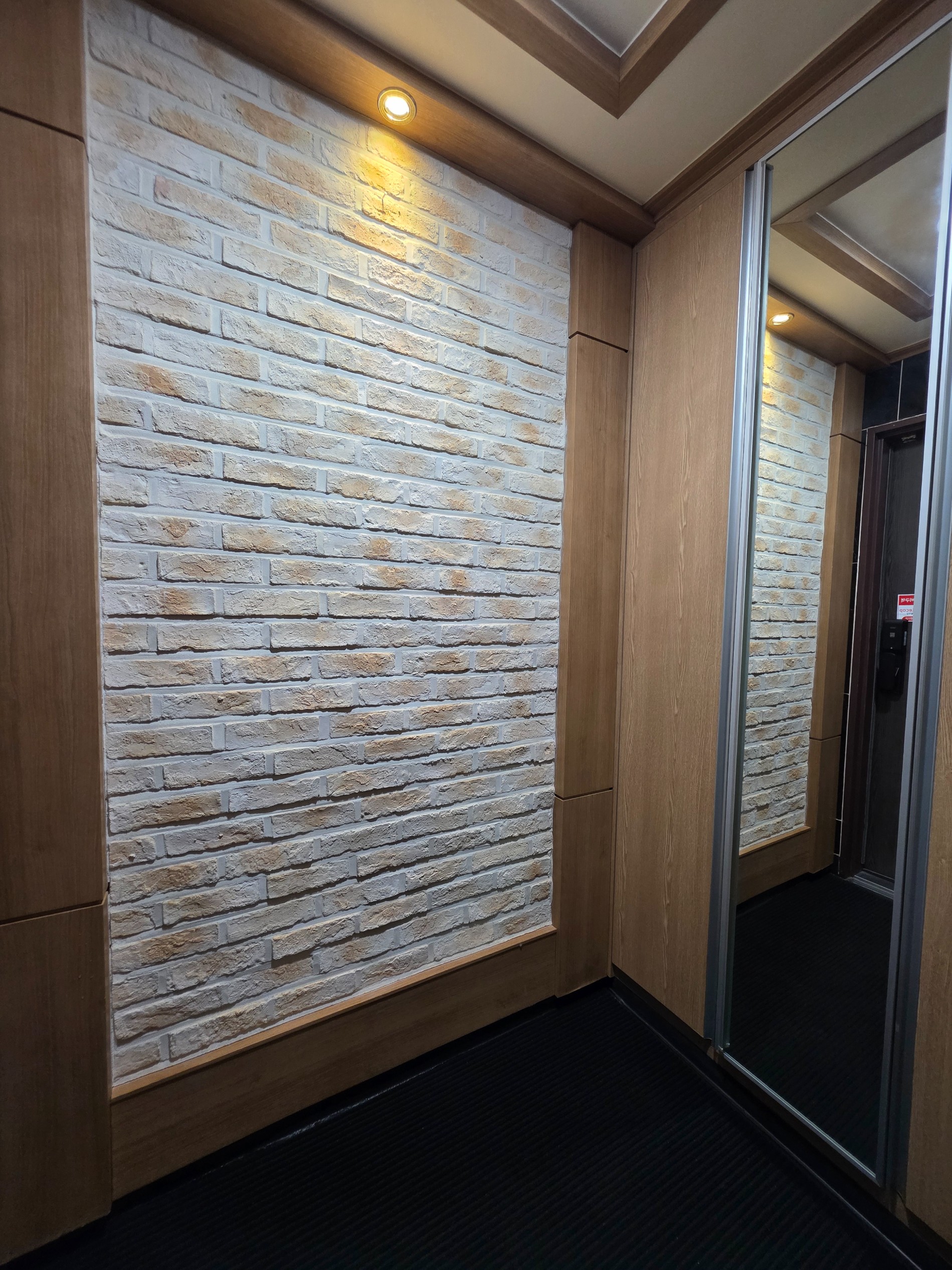 Post image 21