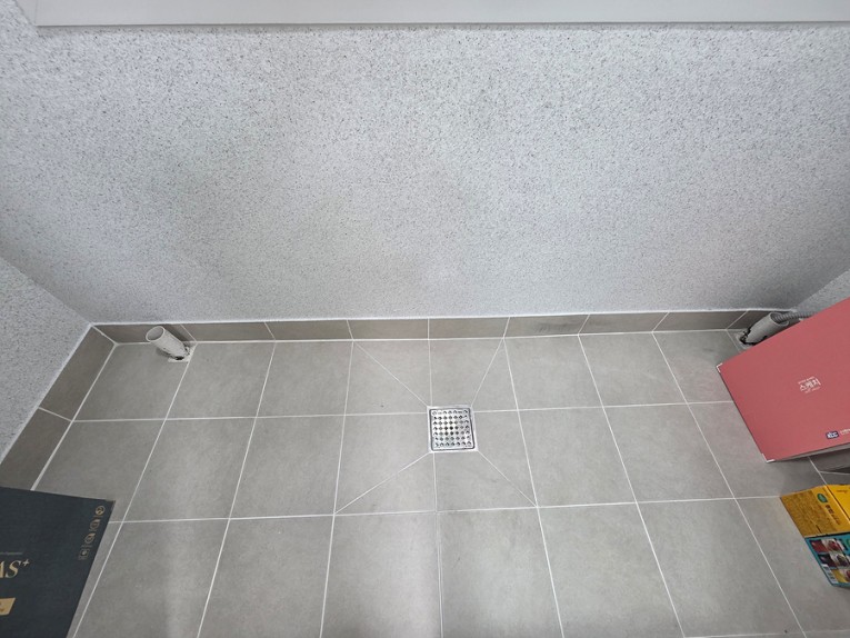 Post image 30