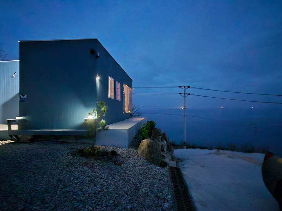 Post image 8