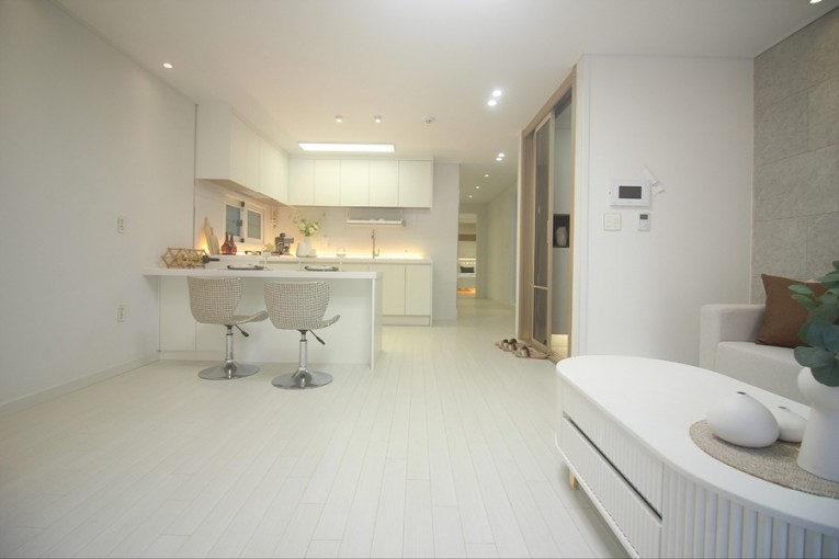 Post image 21