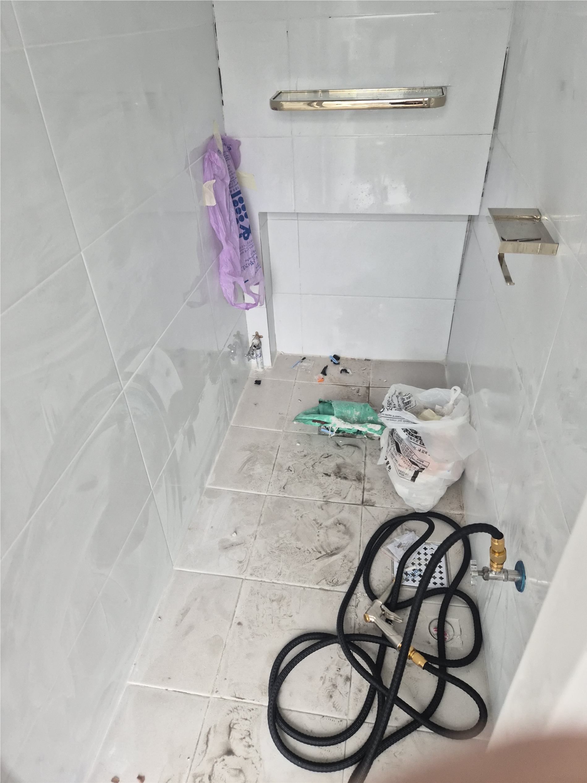 Post image 8