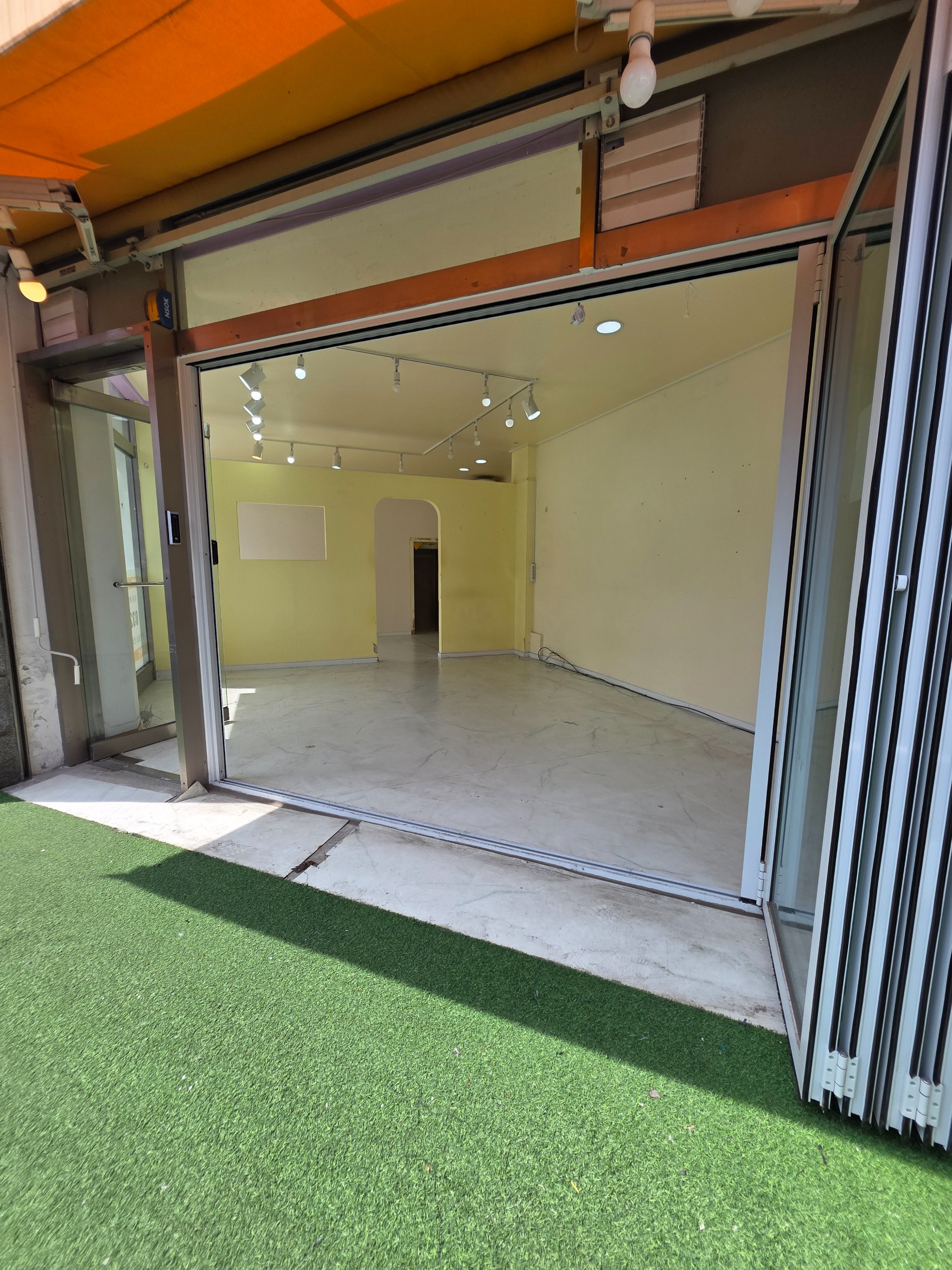 Post image 9