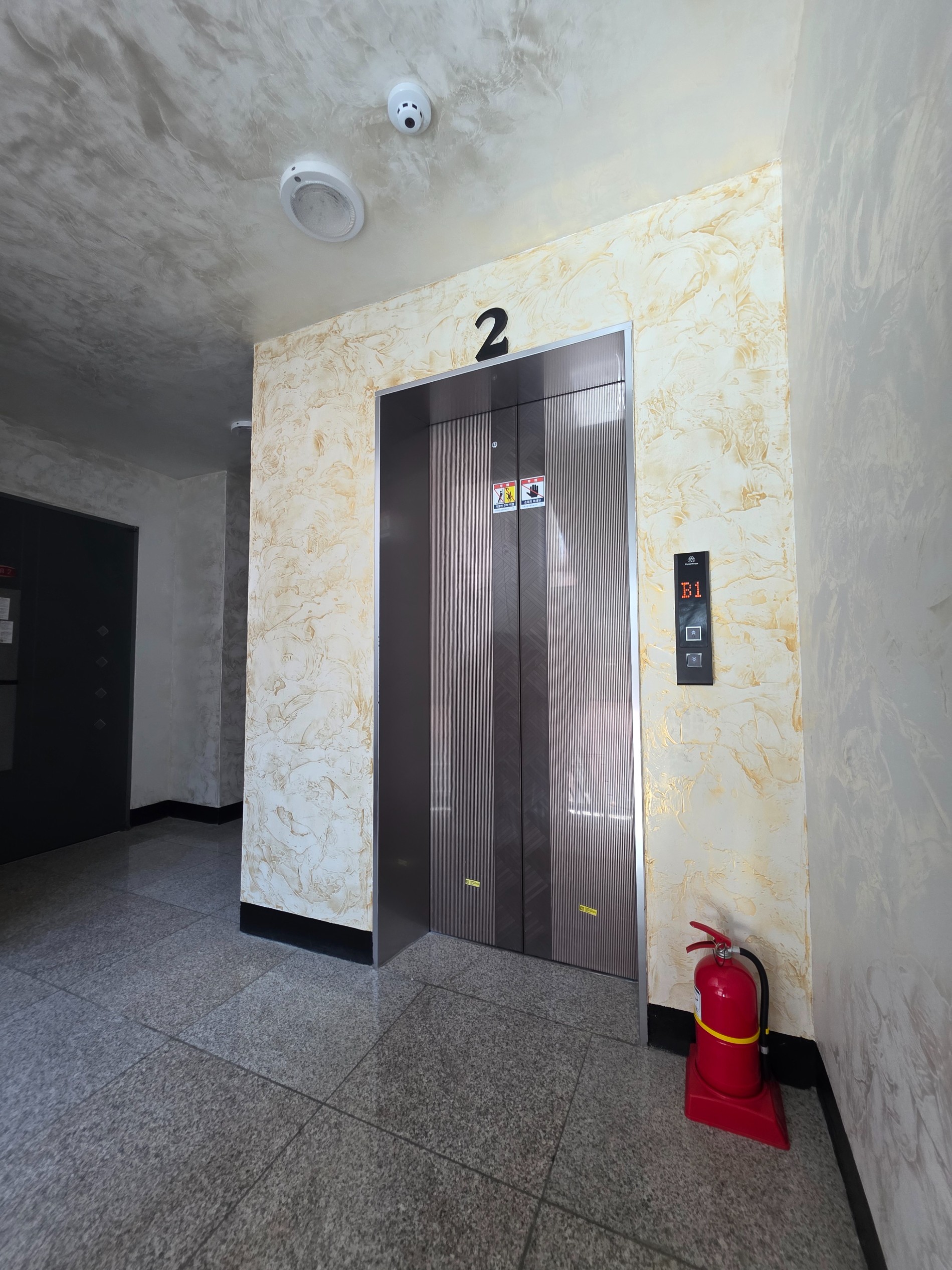 Post image 13