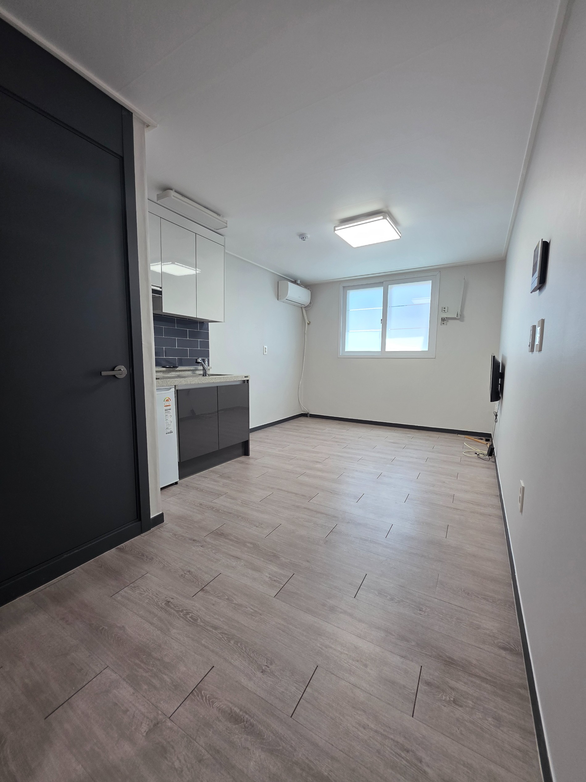 Post image 9