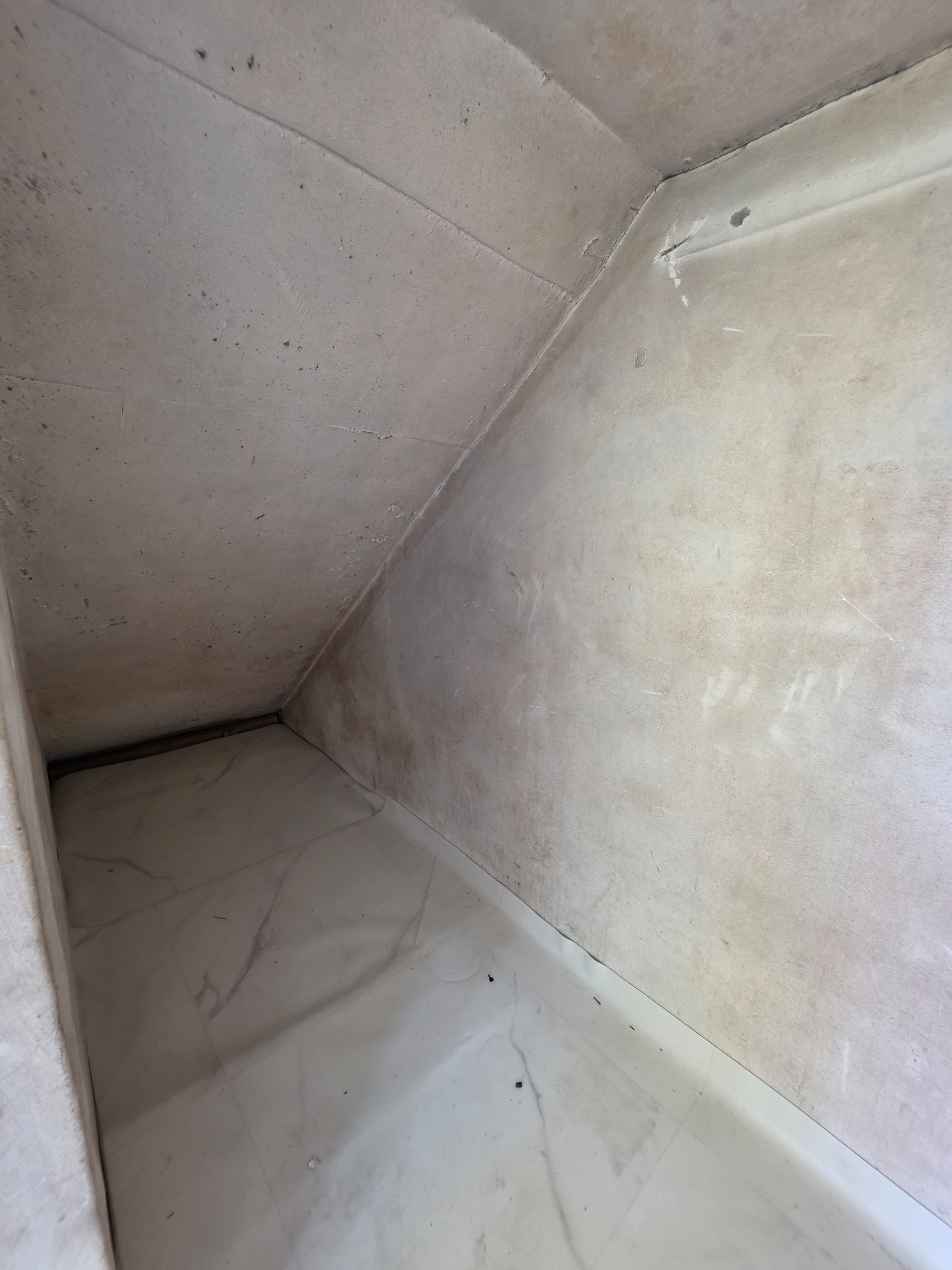 Post image 12